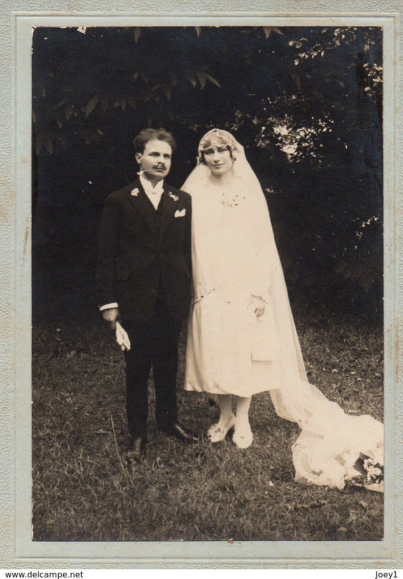 Photo Mariés Début Années 1900 Origine Bretagne - Anonymous Persons