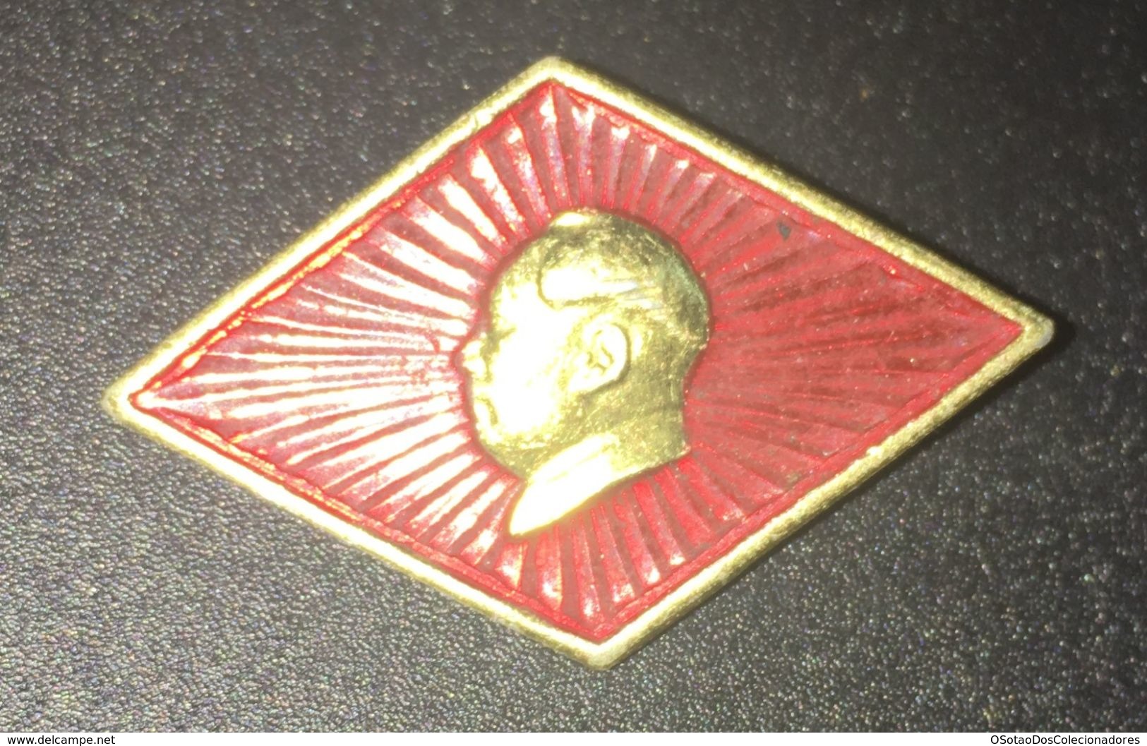 Lot 7 Pin's - China - Chine - Chinese Mao Tsé Tung - Mao Zedong - Chairman China - Vintage Pin Badge