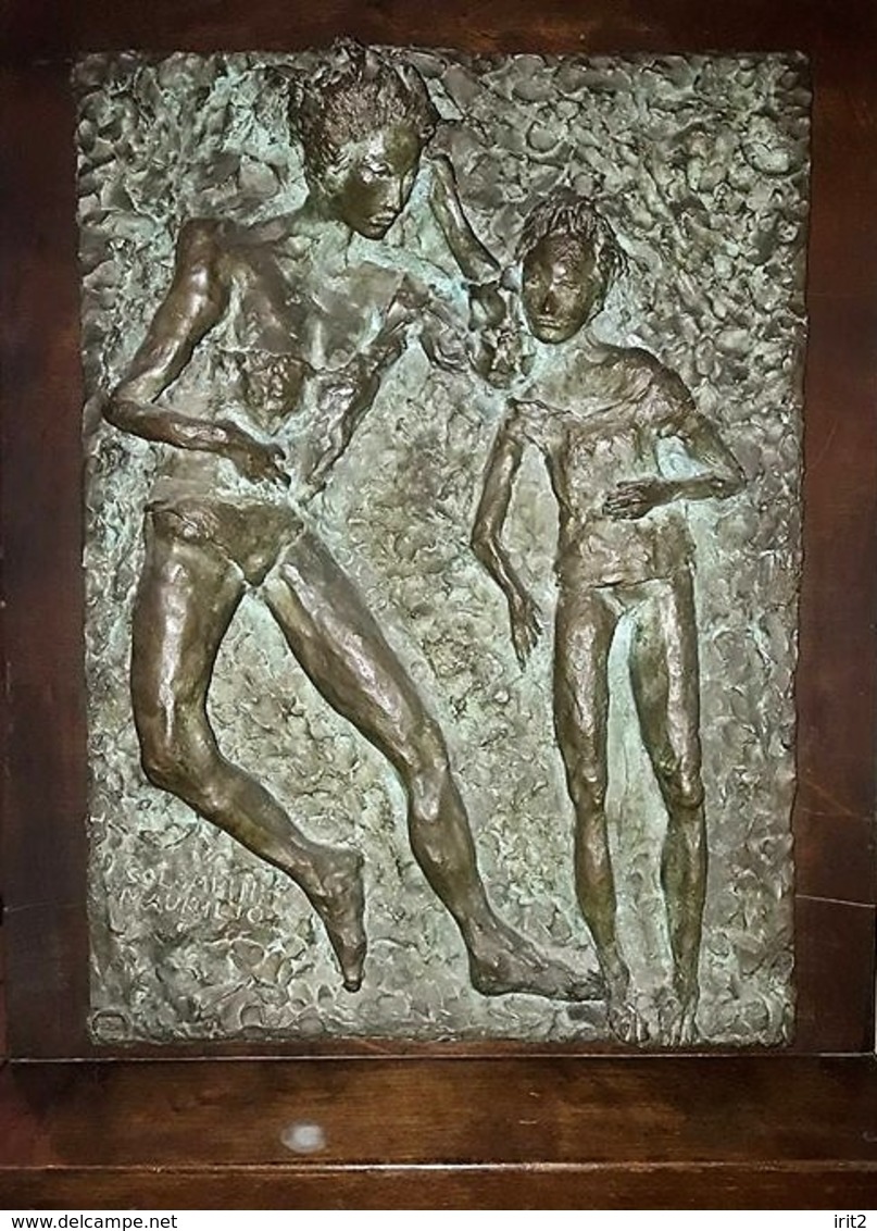 Scultura In Bassorilievo Fusione Del Bronzo E Argento (Maurilio Colombini - Piombino - Italia -1980) - Bronces