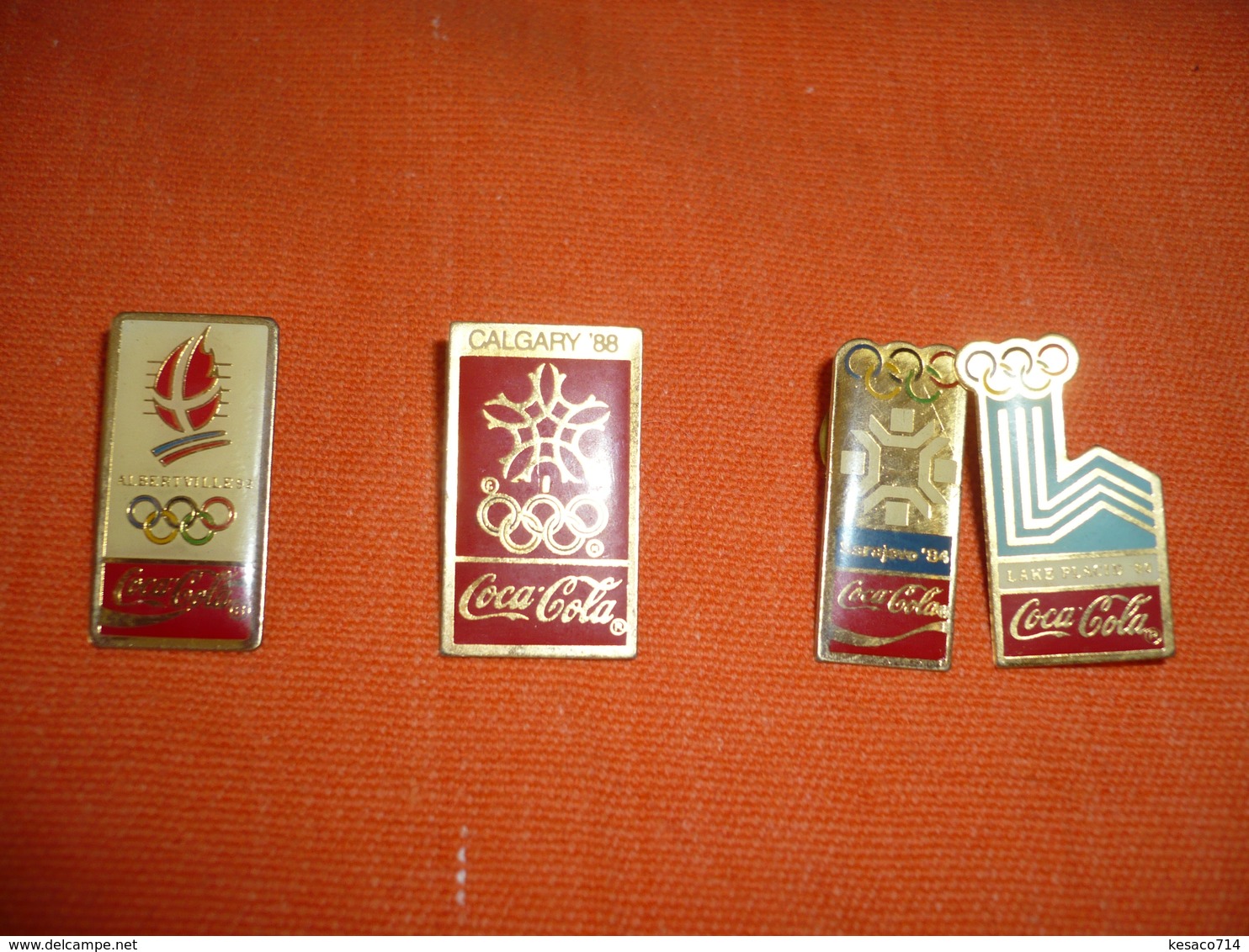 4  Pin's  COCA  COLA . - Coca-Cola