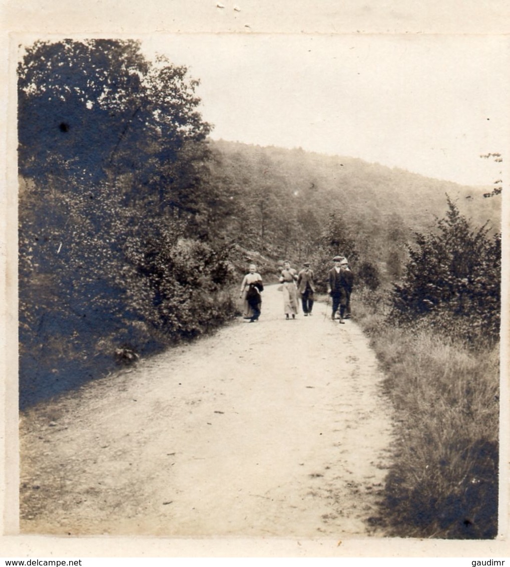 PHOTO FRANÇAISE DU 21e DRAGONS - LES HUBIETS - BELGES DE LOUETTE SAINT PIERRE FUYANT LA BATAILLE - AOUT 1914 - 1914-18