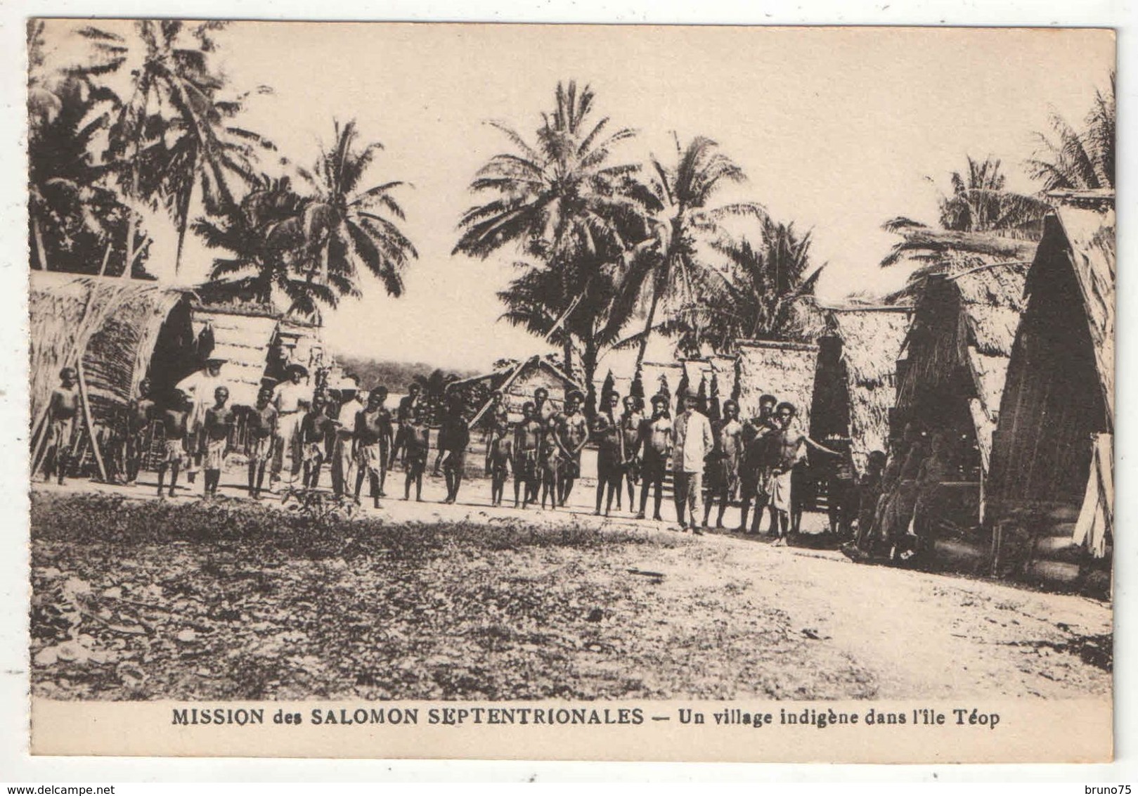 Mission Des SALOMON Septentrionales - Un Village Indigène Dans L'île Téop - Islas Salomon