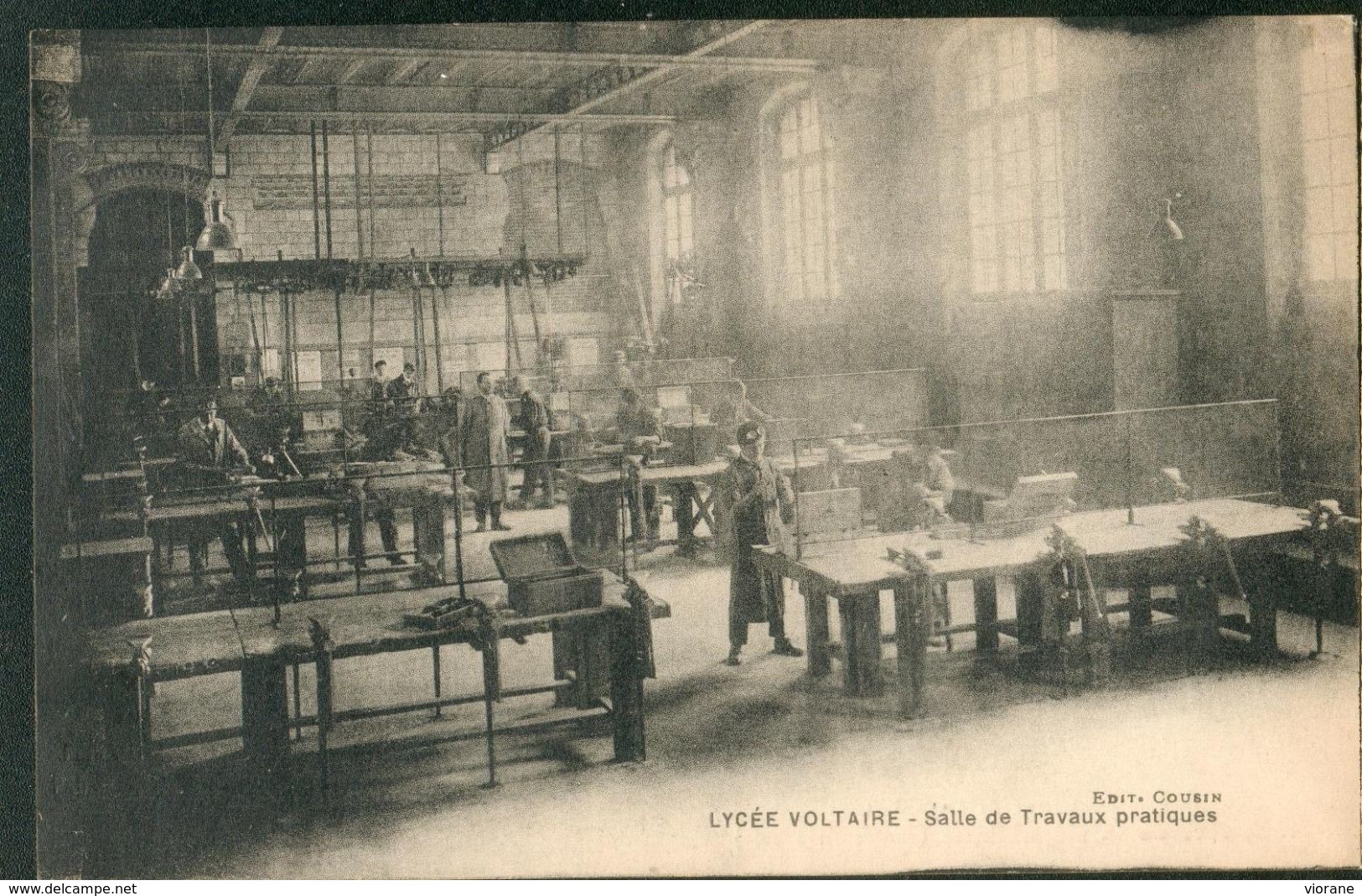 Lycée Voltaire - Salle De Travaux Pratiques - Enseignement, Ecoles Et Universités