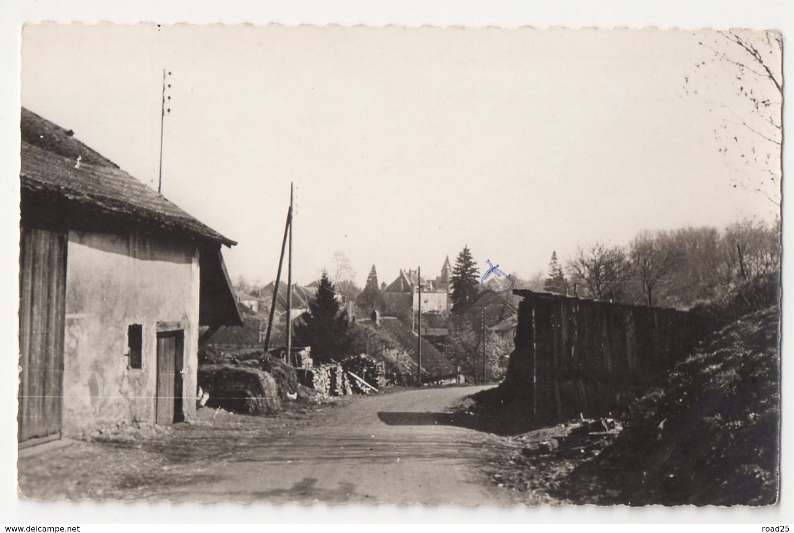 ( 25 ) Lot de 95 cartes postales anciennes du département du Doubs