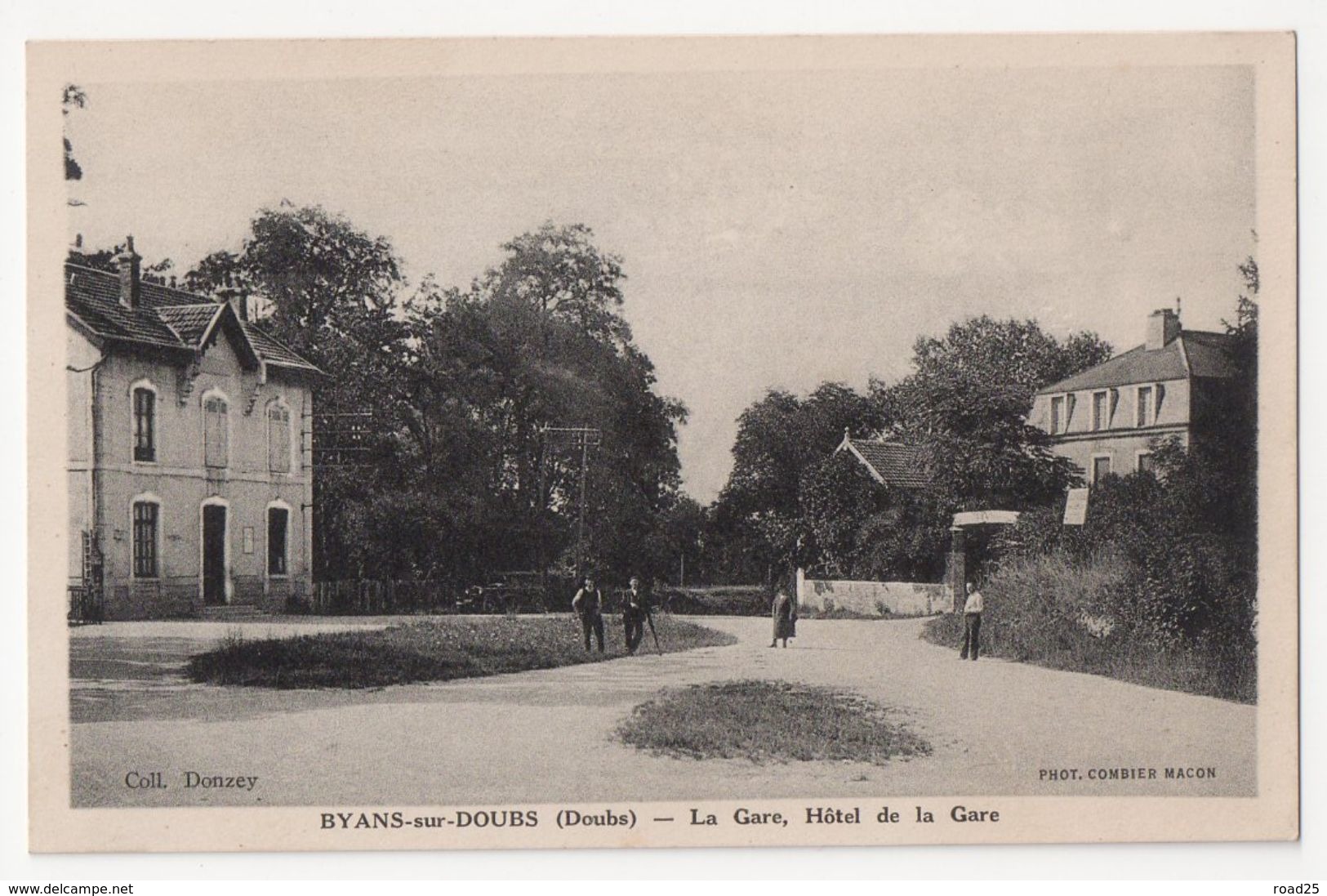 ( 25 ) Lot de 95 cartes postales anciennes du département du Doubs