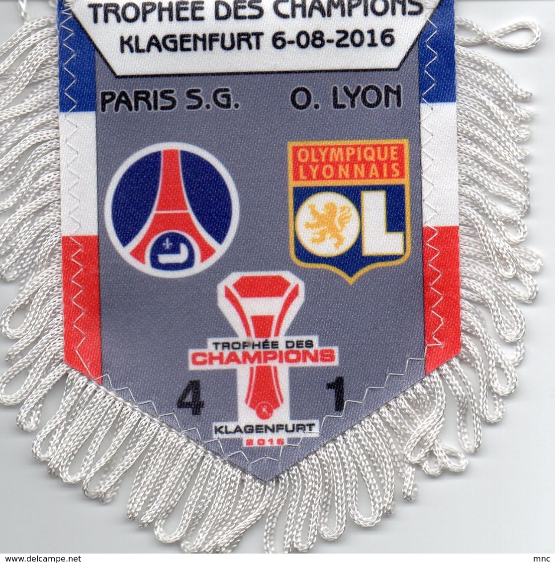 Trophée Des Champions 2016  PARIS SG / LYON - Habillement, Souvenirs & Autres