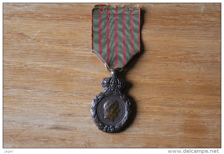 Medaille Militaire Napoleon Saint Helene  1821 - Before 1871