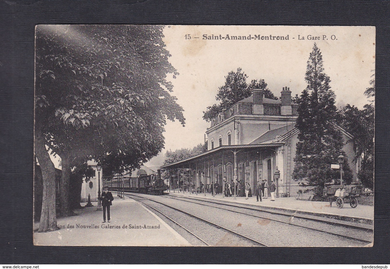 Vente Immediate St Saint Amand Montrond (18) Gare ( Chemin De Fer Train Ed. Nouvelles Galeries ) - Saint-Amand-Montrond