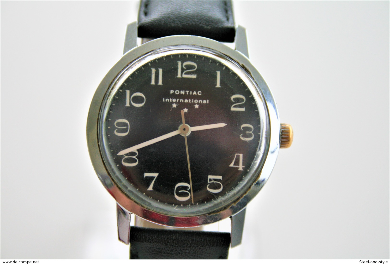 Watches : PONTIAC * * * MEN INTERNATIONAL HAND WIND - 1960-70's  - Original - Swiss Made - Running - Excelent Condition - Montres Modernes