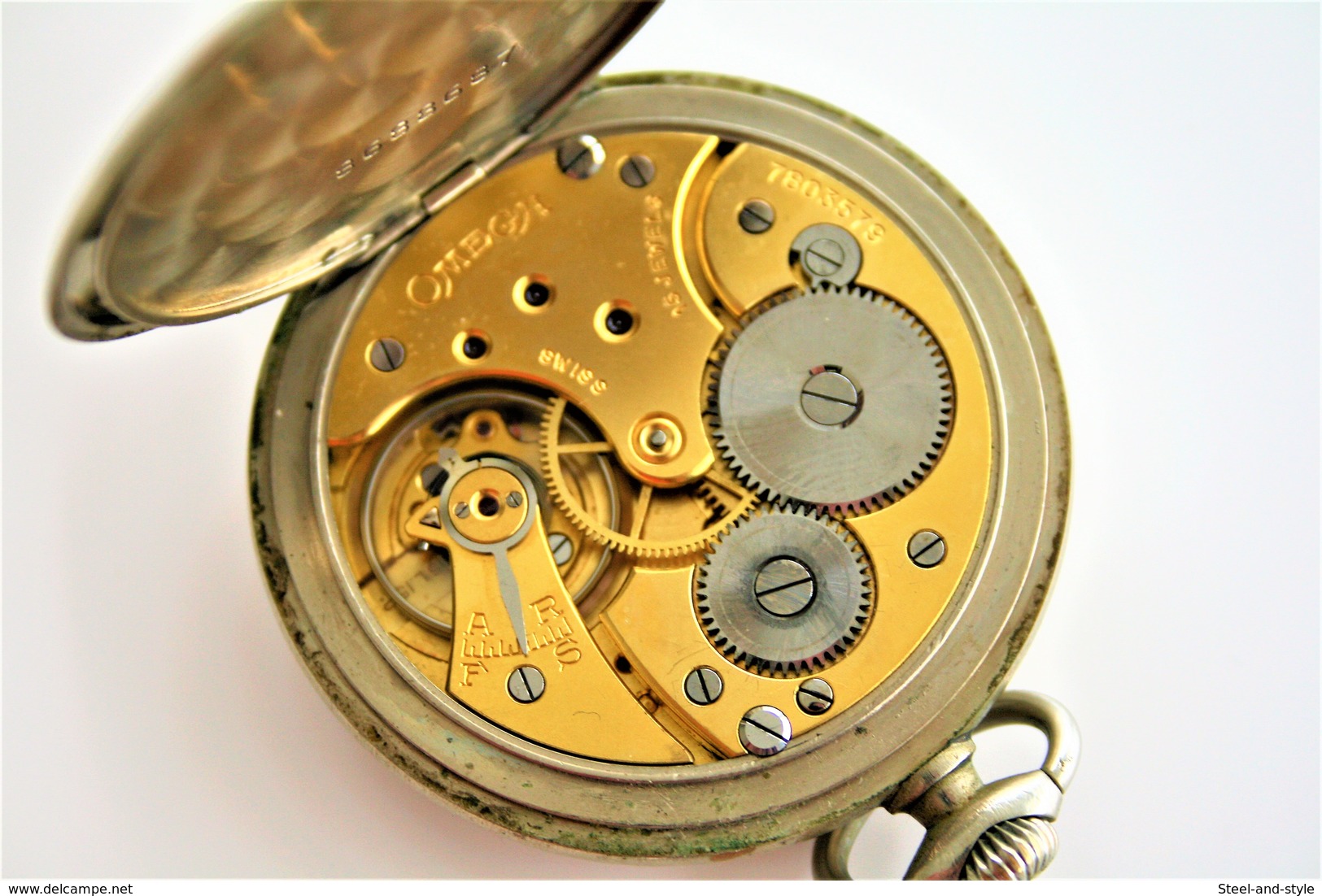 watches : OMEGA HAND WIND VINTAGE MEN POCKET WATCH - 7803579 - original - running - excelent condition