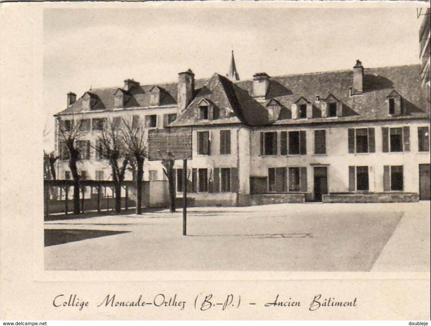 D64  ORTHEZ  Collège Moncade  Ancien Bâtiment - Orthez