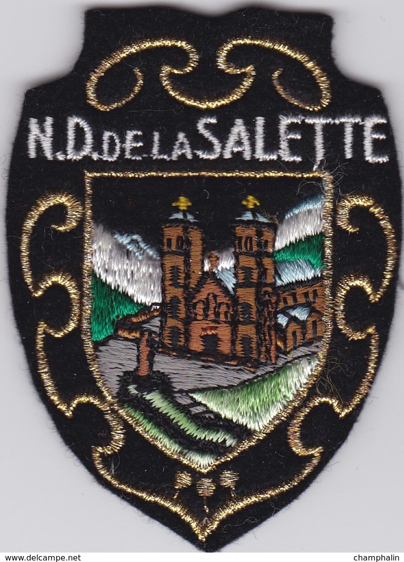 Ecusson Tissu - Notre-Dame De La Salette (38) - Blason - Armoiries - Héraldique - Ecussons Tissu