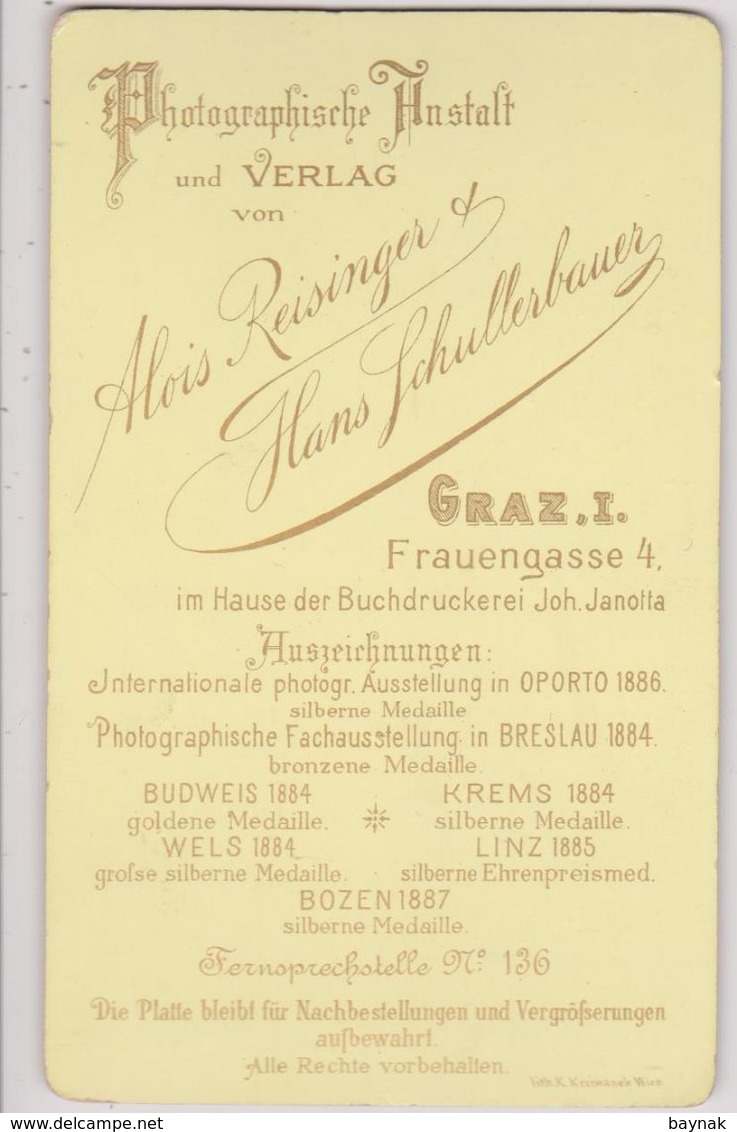 GR6 - CABINET  PHOTO,  CDV  - GRAZ, AUSTRIA  --  ATELIER ALOIS REISINGER & HANS SCHULLERBAUER  - BOY - 10,2 Cm  X 6,2 Cm - Alte (vor 1900)