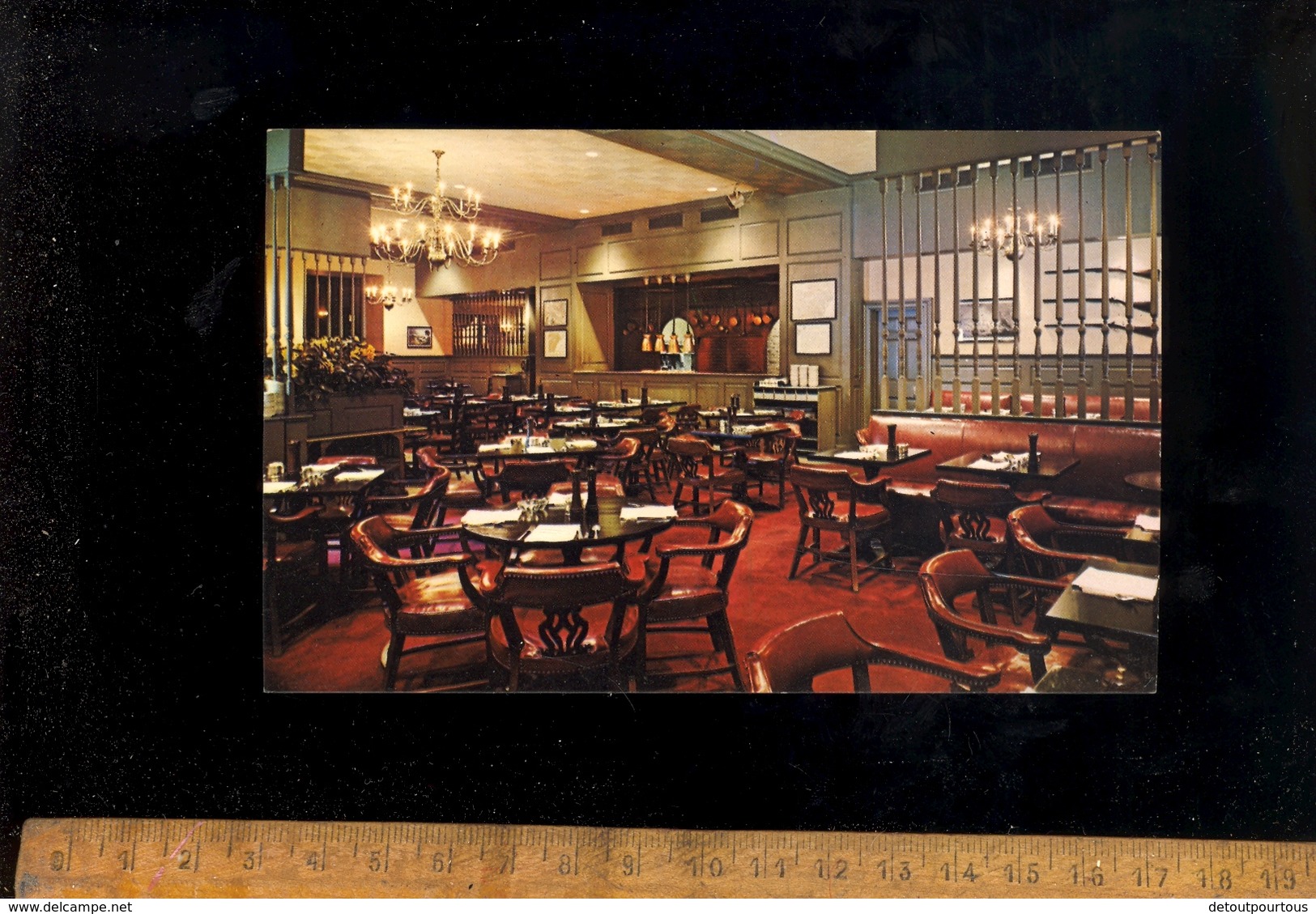 PITTSBURGH PA : PENN SHERATON Hotel Restaurant Room - Pittsburgh