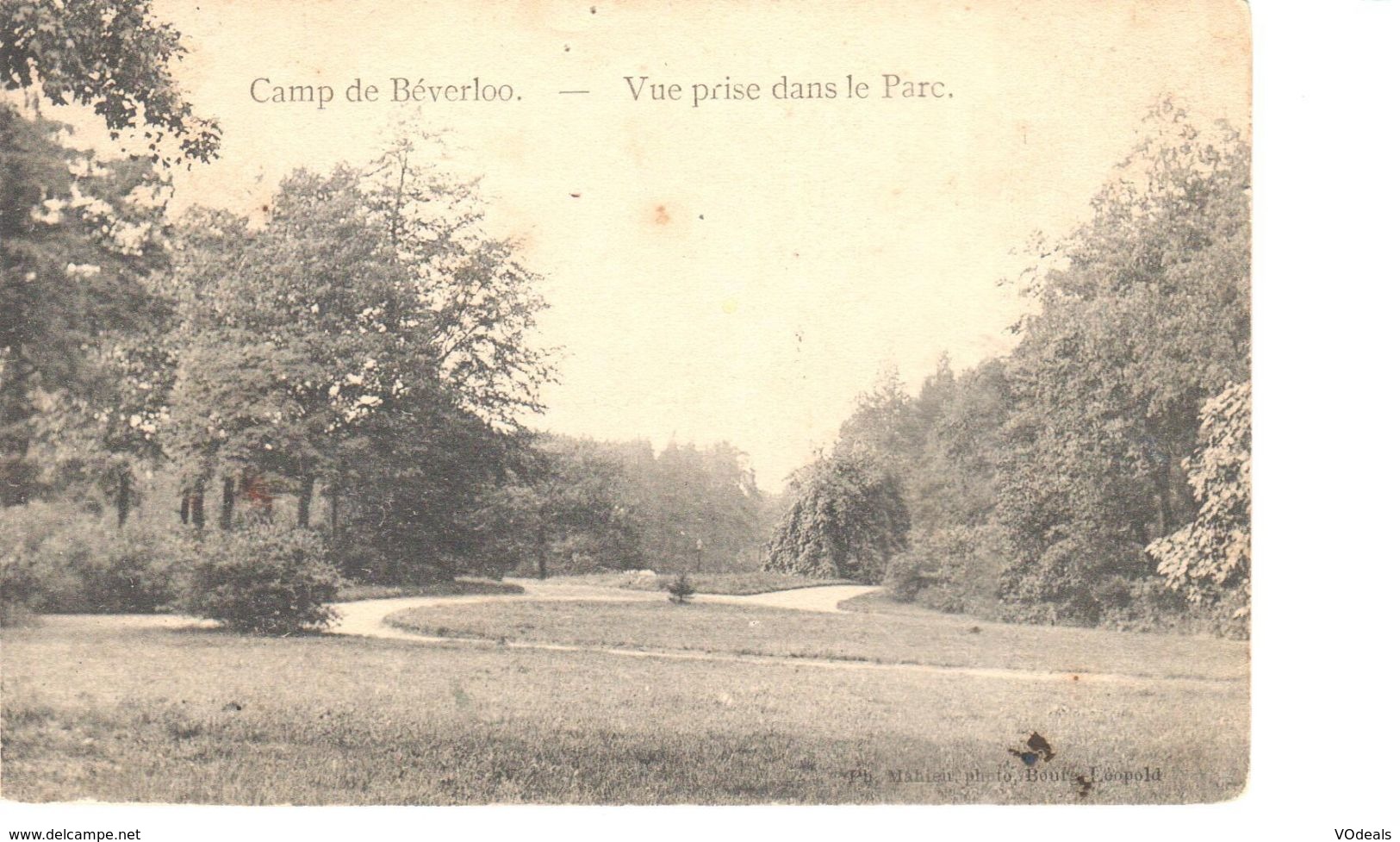 Bourg-Léopold - CPA - Camp De Beverloo - Vue Prise Dans Le Parc - Autres & Non Classés