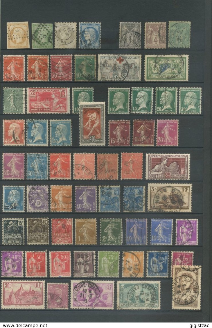 ALBUM PLUSIEURS CENTAINES DE TIMBRES DE FRANCE - Collections