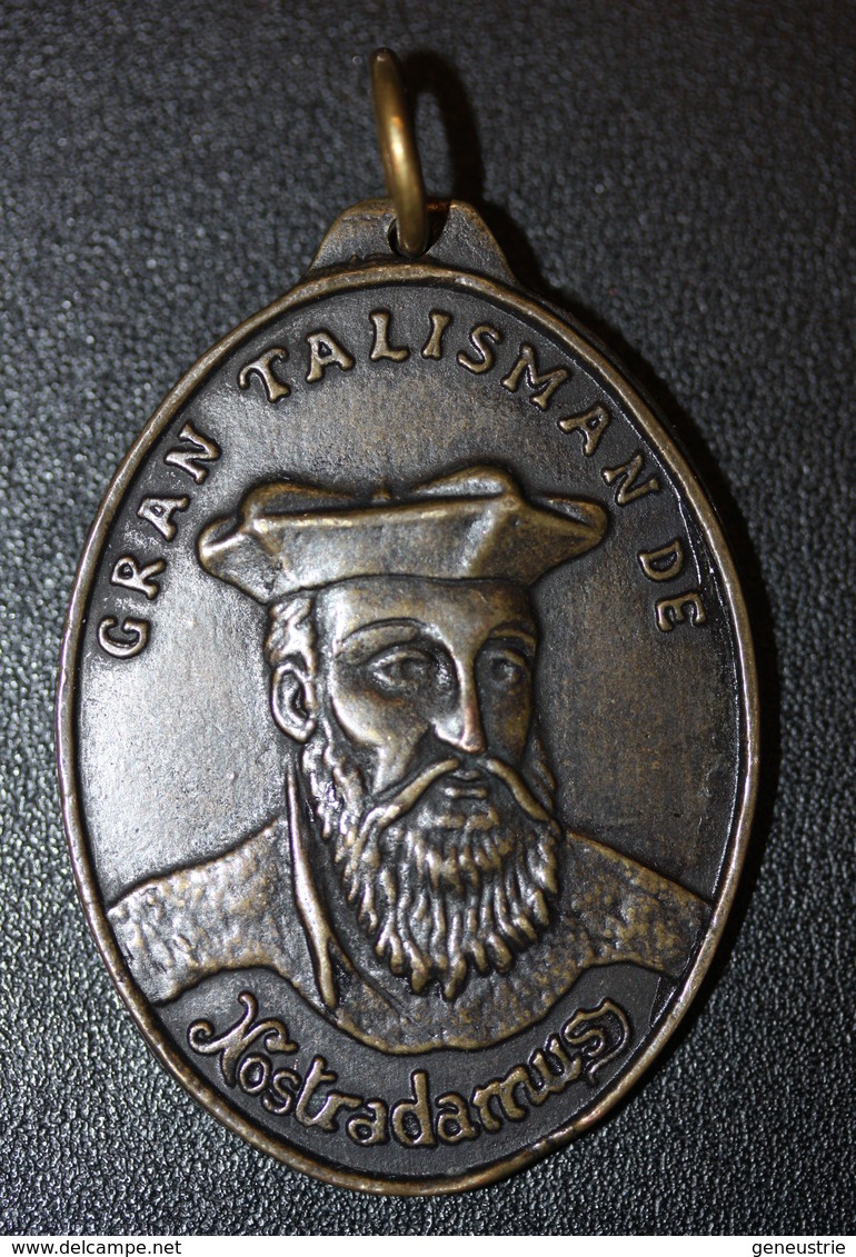 Magnifique Pendentif Médaille Religieuse Médaillon "Gran Talisman De Nostradamus" Religious Medal - Religión & Esoterismo