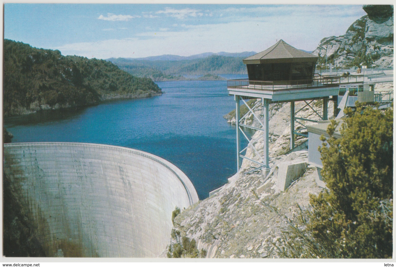 Australia TASMANIA LAKE PEDDER — STRATHGORDON Gordon Dam & Visitors Centre Nucolorvue TW73 Postcard C1980s - Wilderness