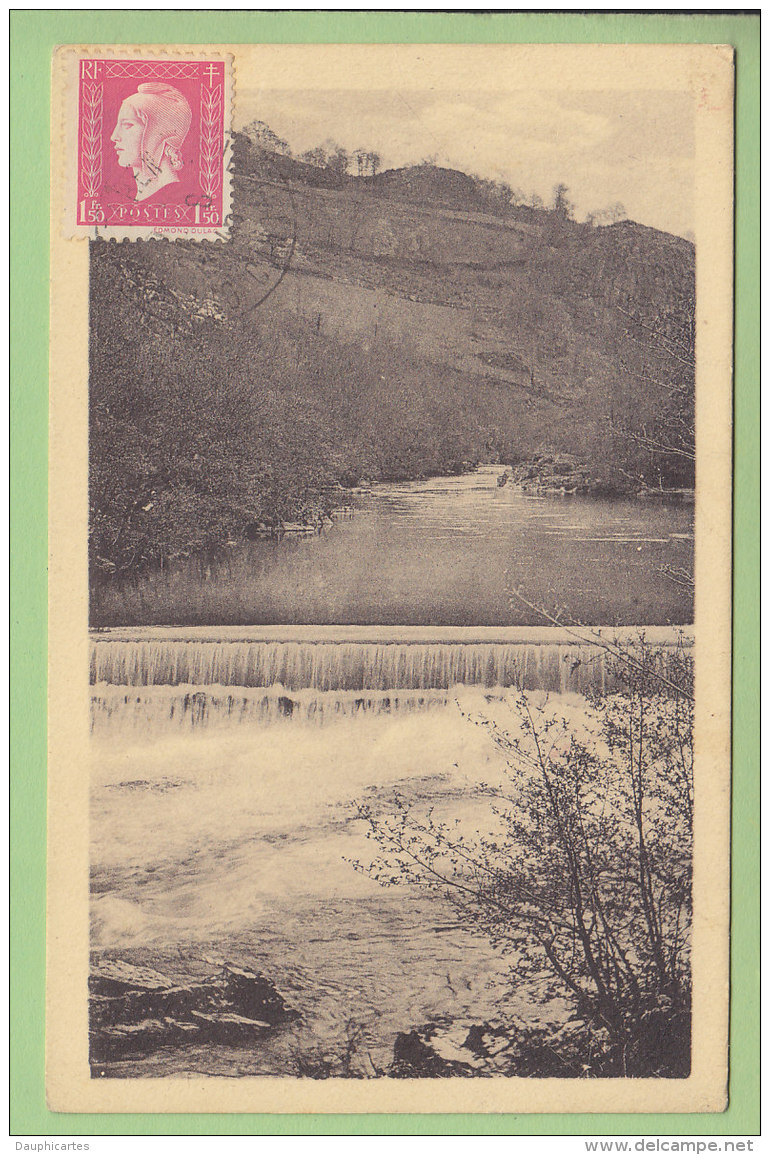 BORT LES ORGUES : Barrage De La Rhue. 2 Scans. Edition Plas - Autres & Non Classés