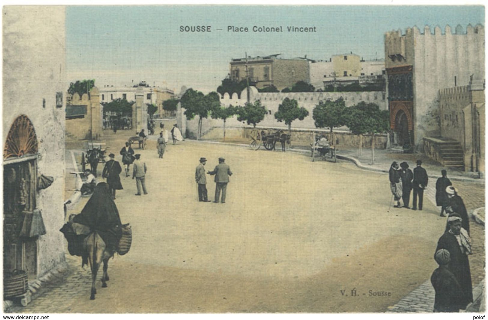 SOUSSE - Place Colonel Vincent    (103416) - Tunisie