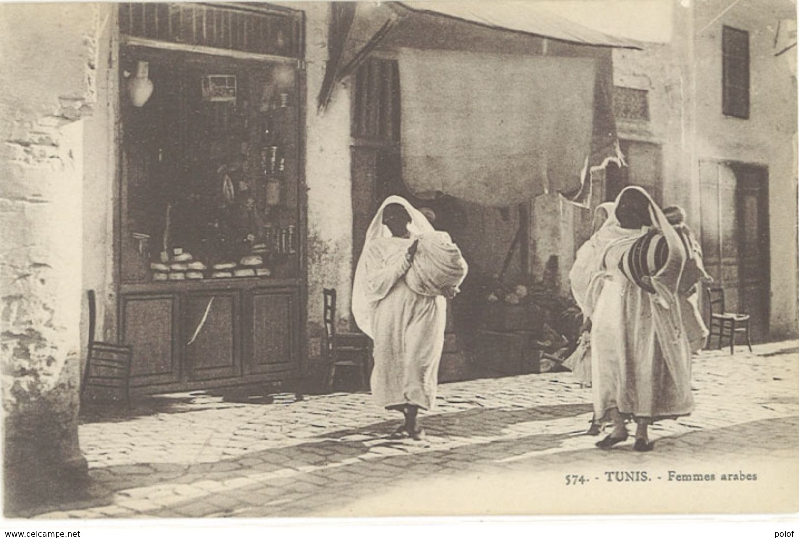 TUNIS - Femmes Arabes  (103429) - Tunisie