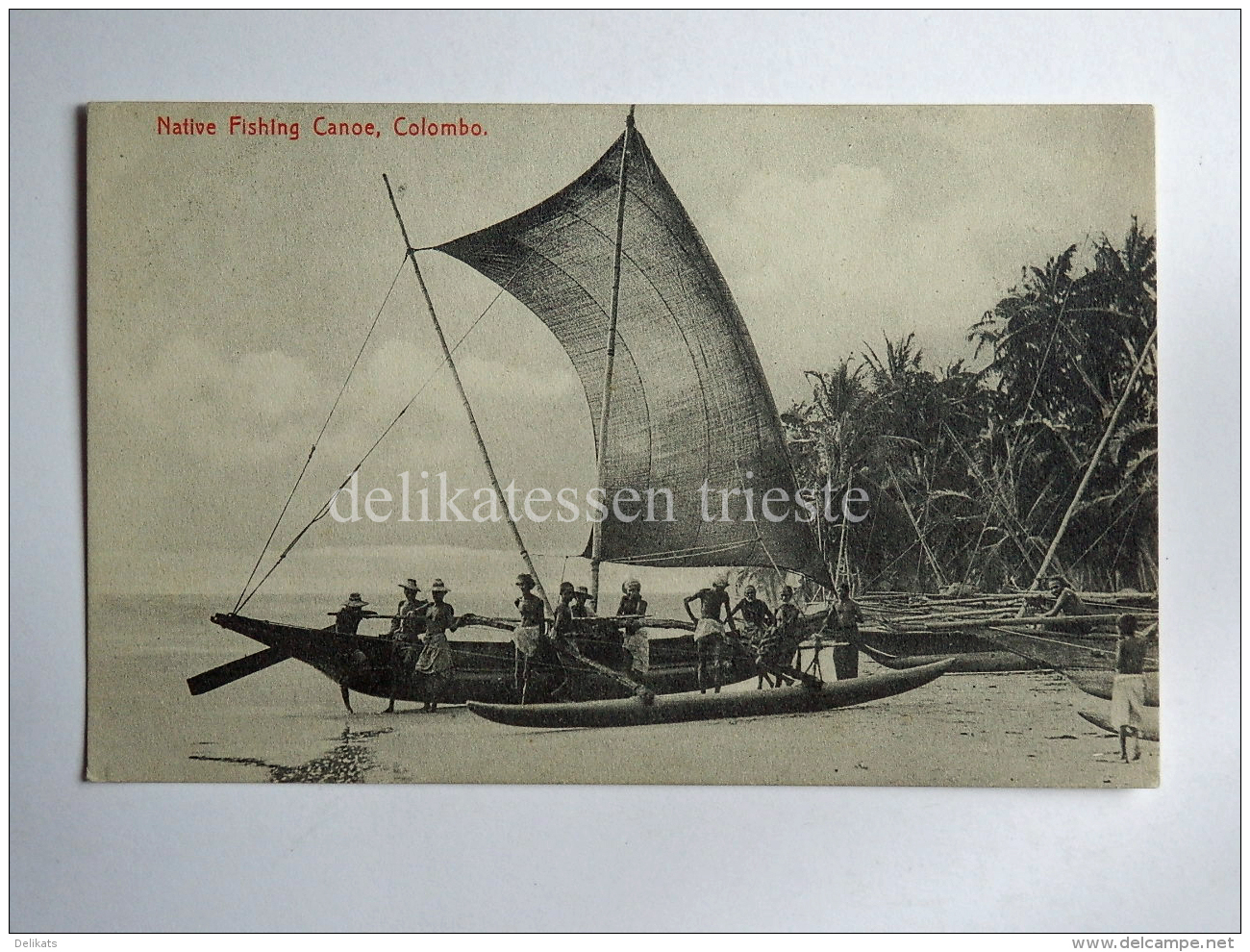 CEYLON SRI LANKA COLOMBO Kolamba Native Fishing Canoe Boat Fisherman AK CPA Old Postcard - Sri Lanka (Ceylon)