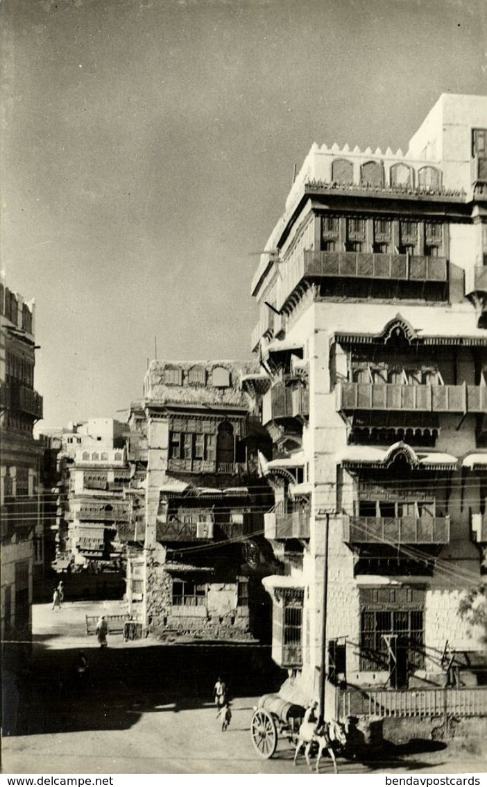 Saudi Arabia, DJEDDAH JEDDAH, Street Scene With Typical Houses (1950s) RPPC - Saudi Arabia