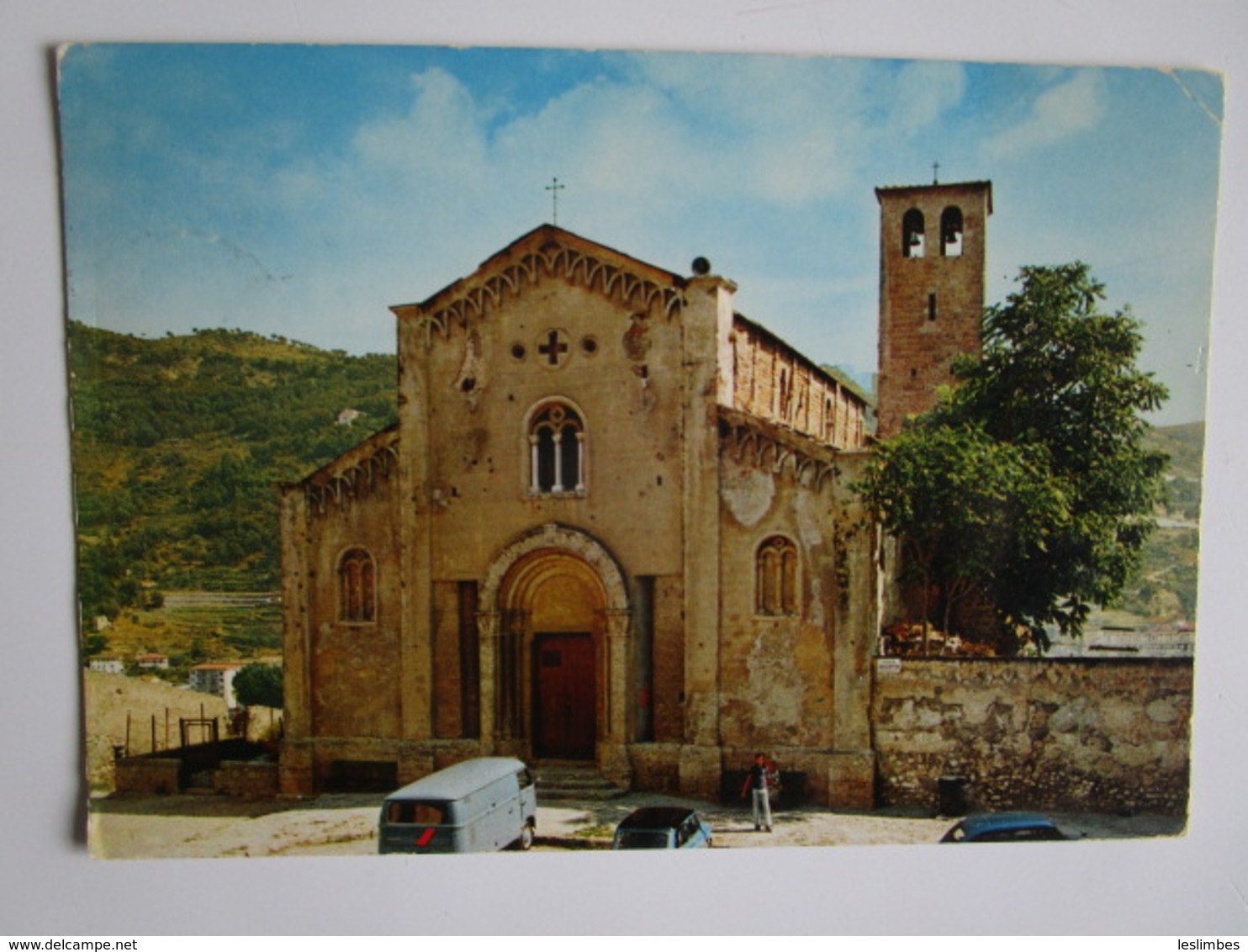 Ventimiglia. Riviera Dei Fiori. Antica Cattedrale. Ediz. Coo.ta.pi. 41/103 -- GM 18039 Postmarked 1981 - Imperia