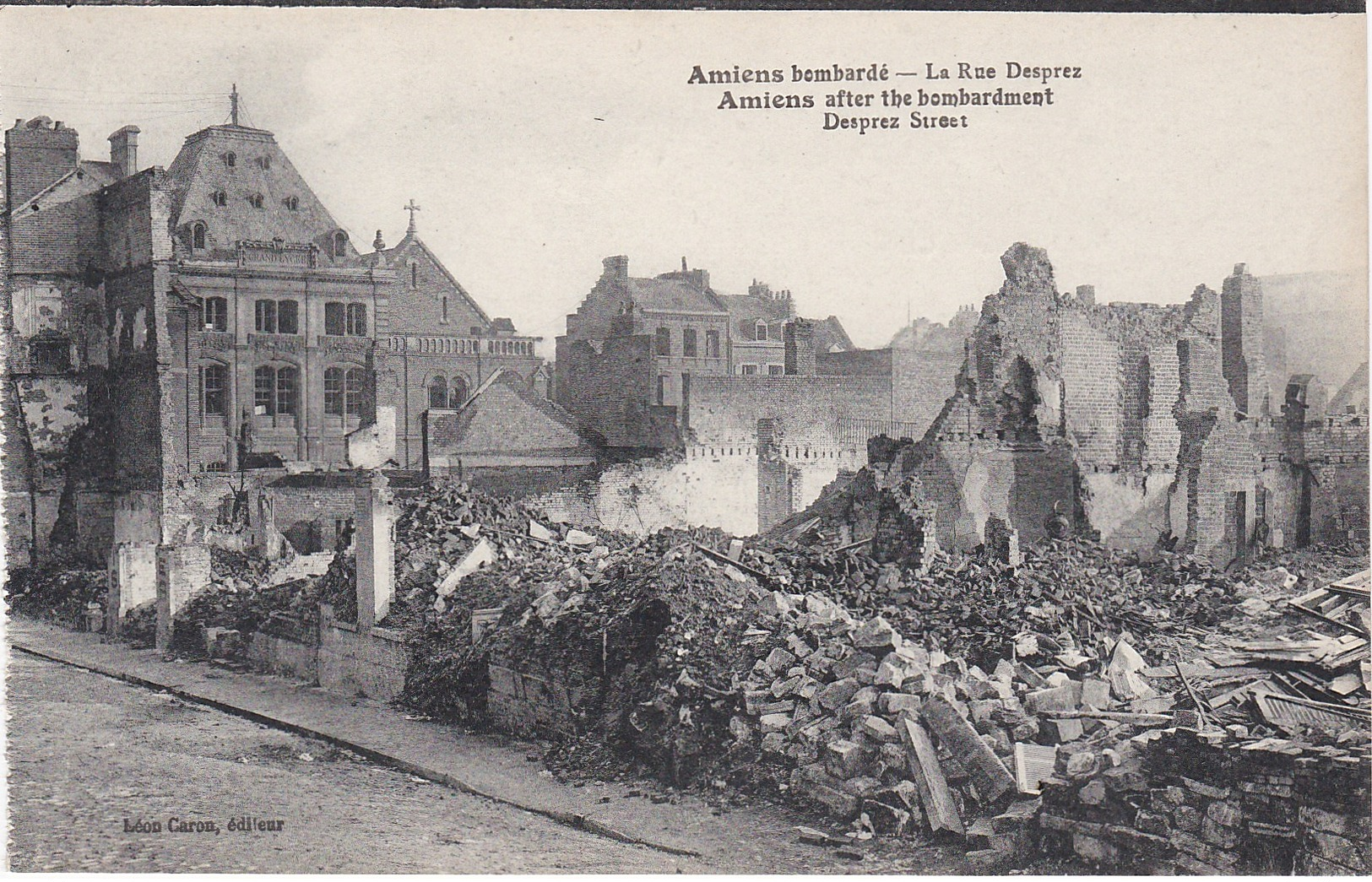 Military Postcard.  France Somme. Amiens.after The Bombardment. - Amiens