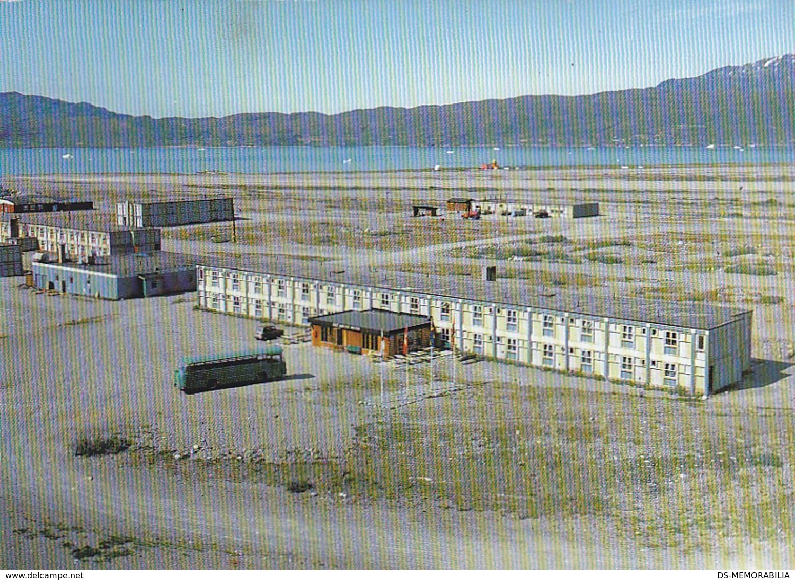 Greenland Gronland - Narssarssuaq - Arctic Hotel - Bus - Groenland