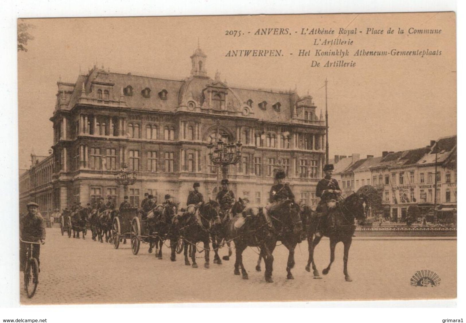 2075. Anvers - L'Athenée Royal - Place De La Commune  L'Artillerie - Antwerpen
