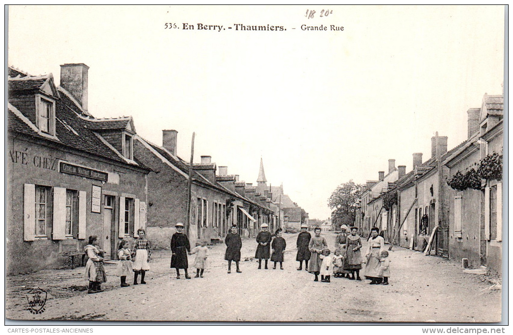 18 THAUMIERS - La Grande Rue - Thaumiers