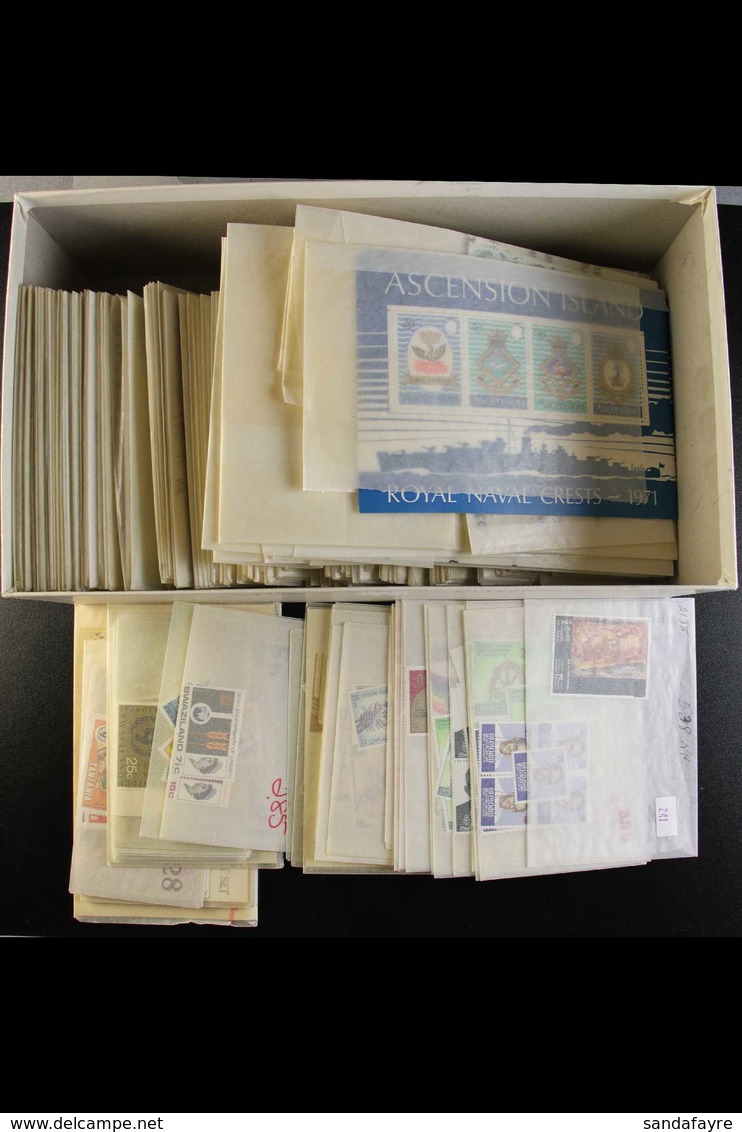 BRITISH COMMONWEALTH - SHOEBOX SORTER 1960s - 1990s NEVER HINGED MINT Glassine Sorter Box. A Handful Reveals Sets, Minia - Other & Unclassified