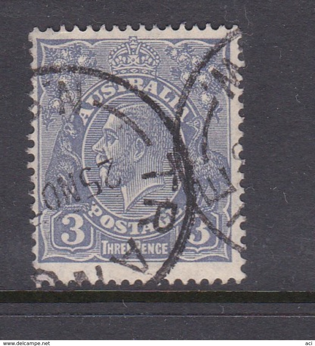 Australia SG 128 1931-36 King George V Three Pence Ultramarine,used . - Used Stamps