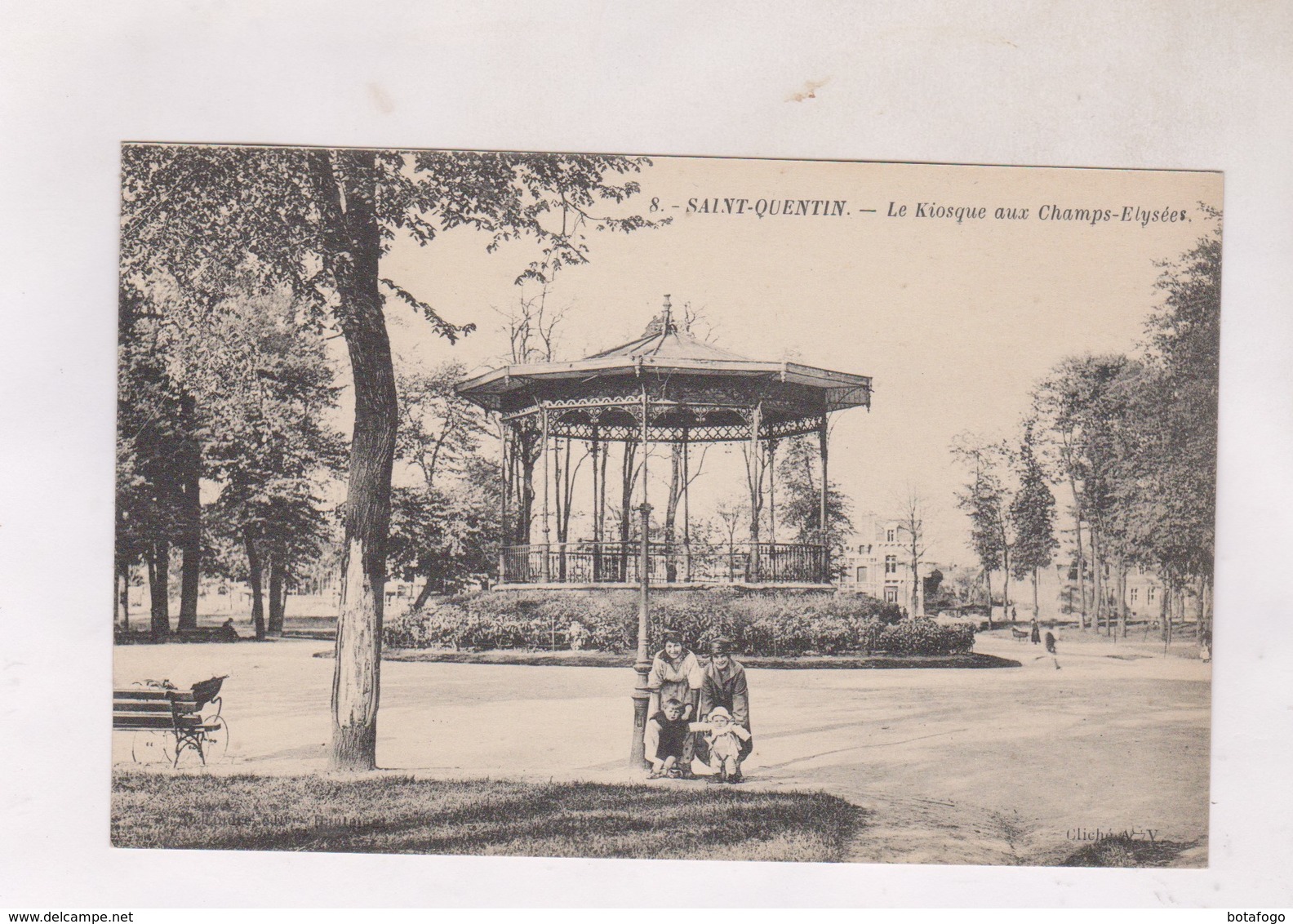 CPA DPT 78 ST QUENTIN, LE KIOSQUE AUX CHAMPS ELYSEES - St. Quentin En Yvelines