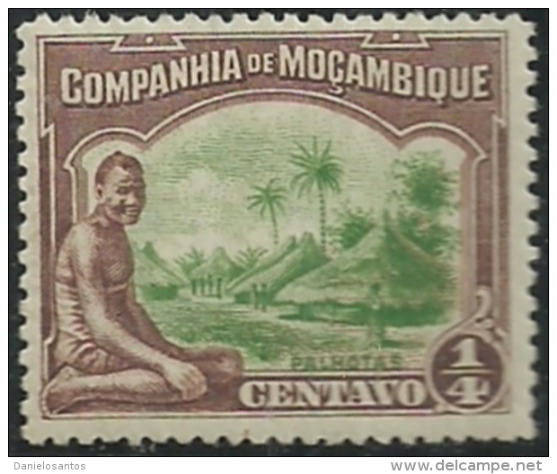 Mozambique Company Companhia De Moçambique 1918-31 A9 Native And Village MLH - Costumes