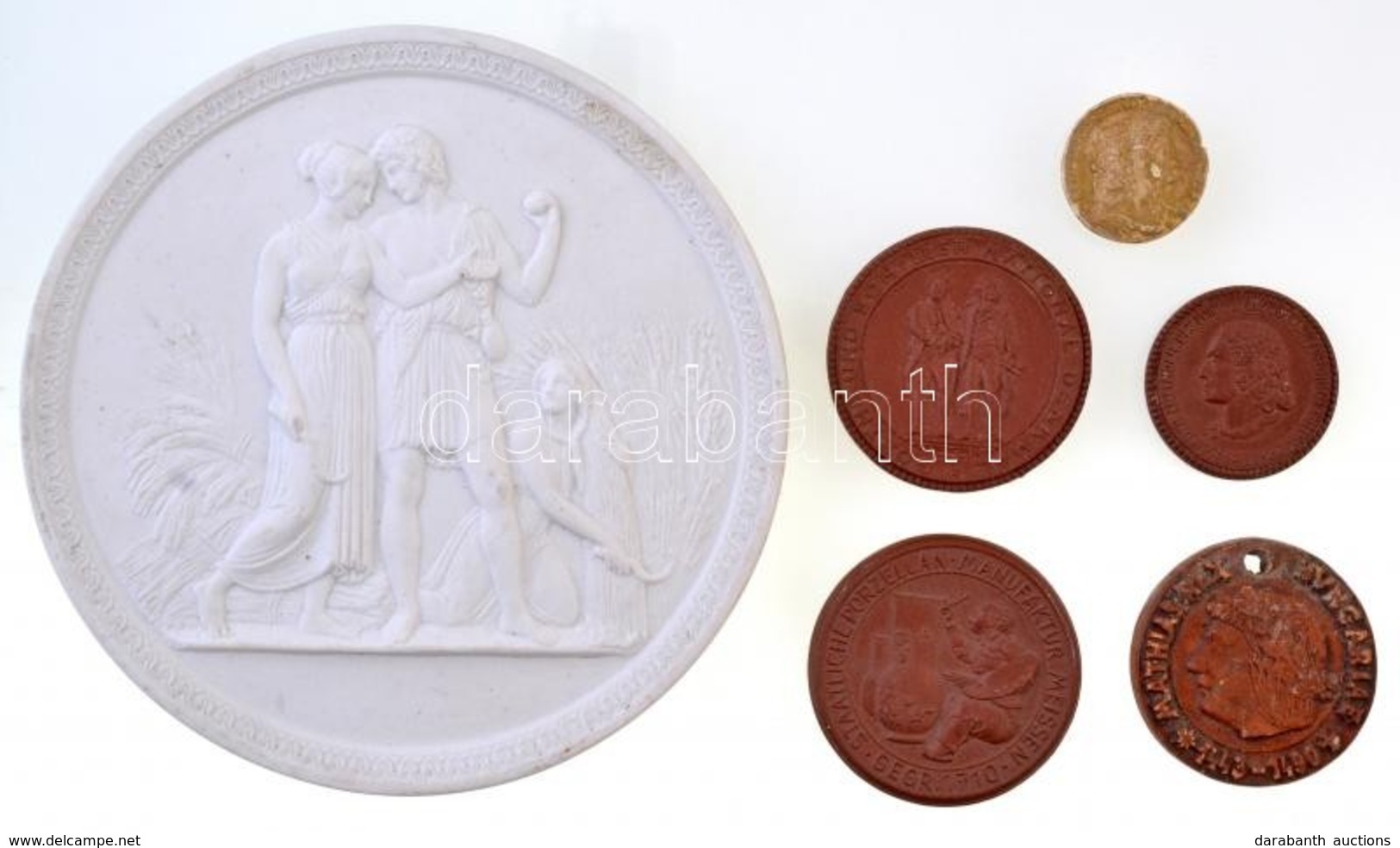 6db-os Porcelan Emlekerem Es Plakett Tetel, Koezte Toebbe Meissen-i Darab T:1-,2
6pcs Of Porcelain Commemorative Medalli - Unclassified