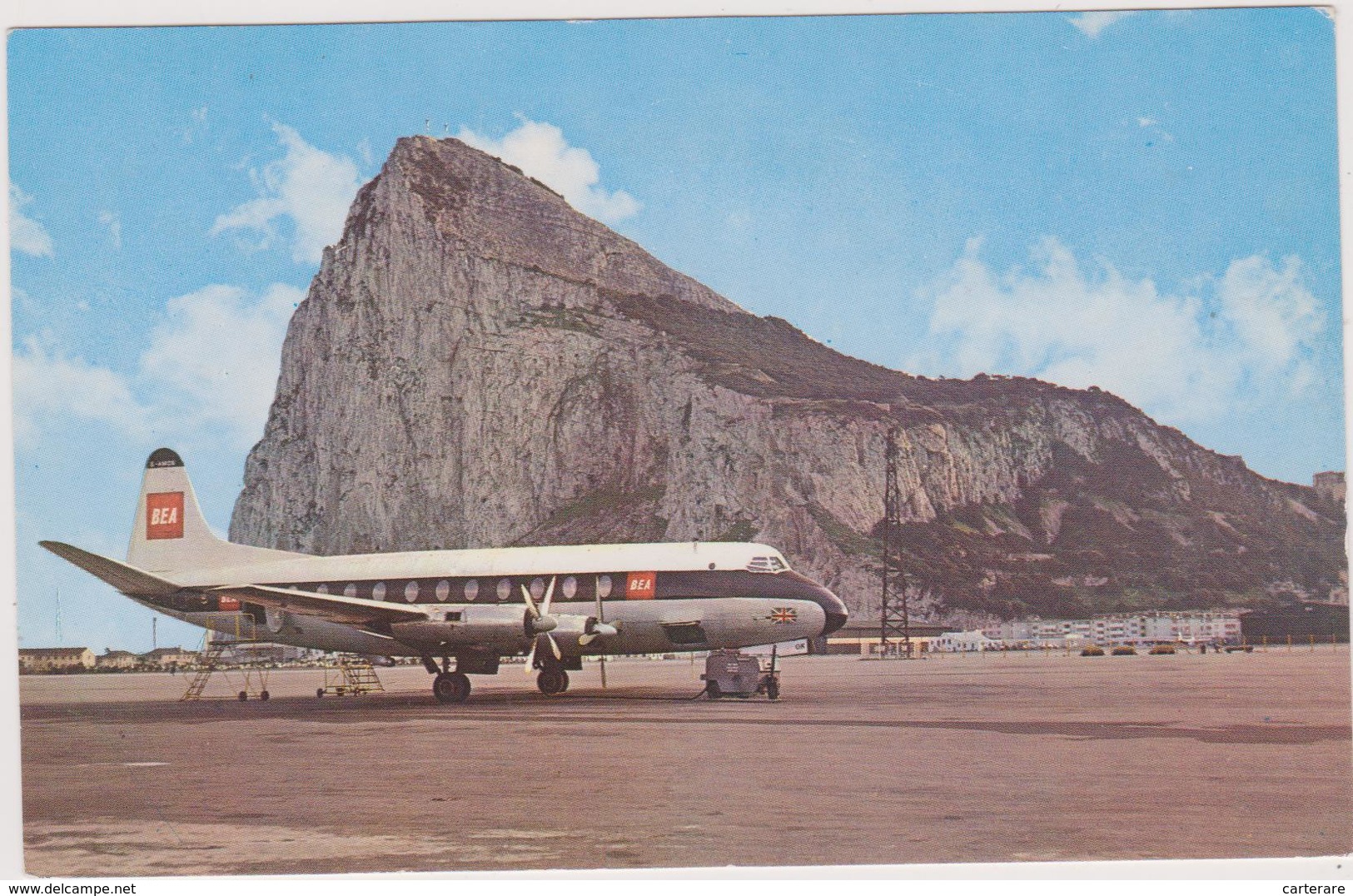 Gibraltar,l'aéroport,the North Side Of The Rock As Seen From The Airport,territoire D'outre Mer  Royaume Uni,depuis 1704 - Aerodromes