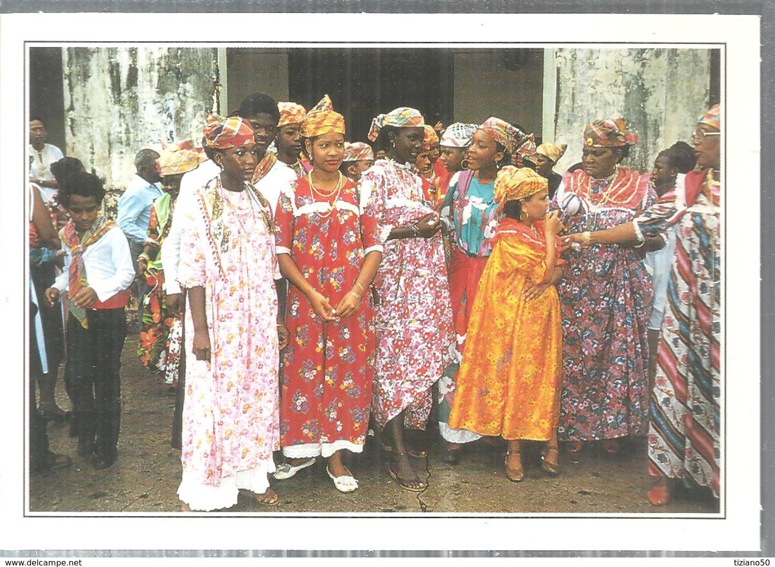 GUYANA FRANCESE-CATTEDRALE DI SAN SALVATORE USCITA DI MESSA-IMMAGINI DAL MONDO-4343 - Océanie