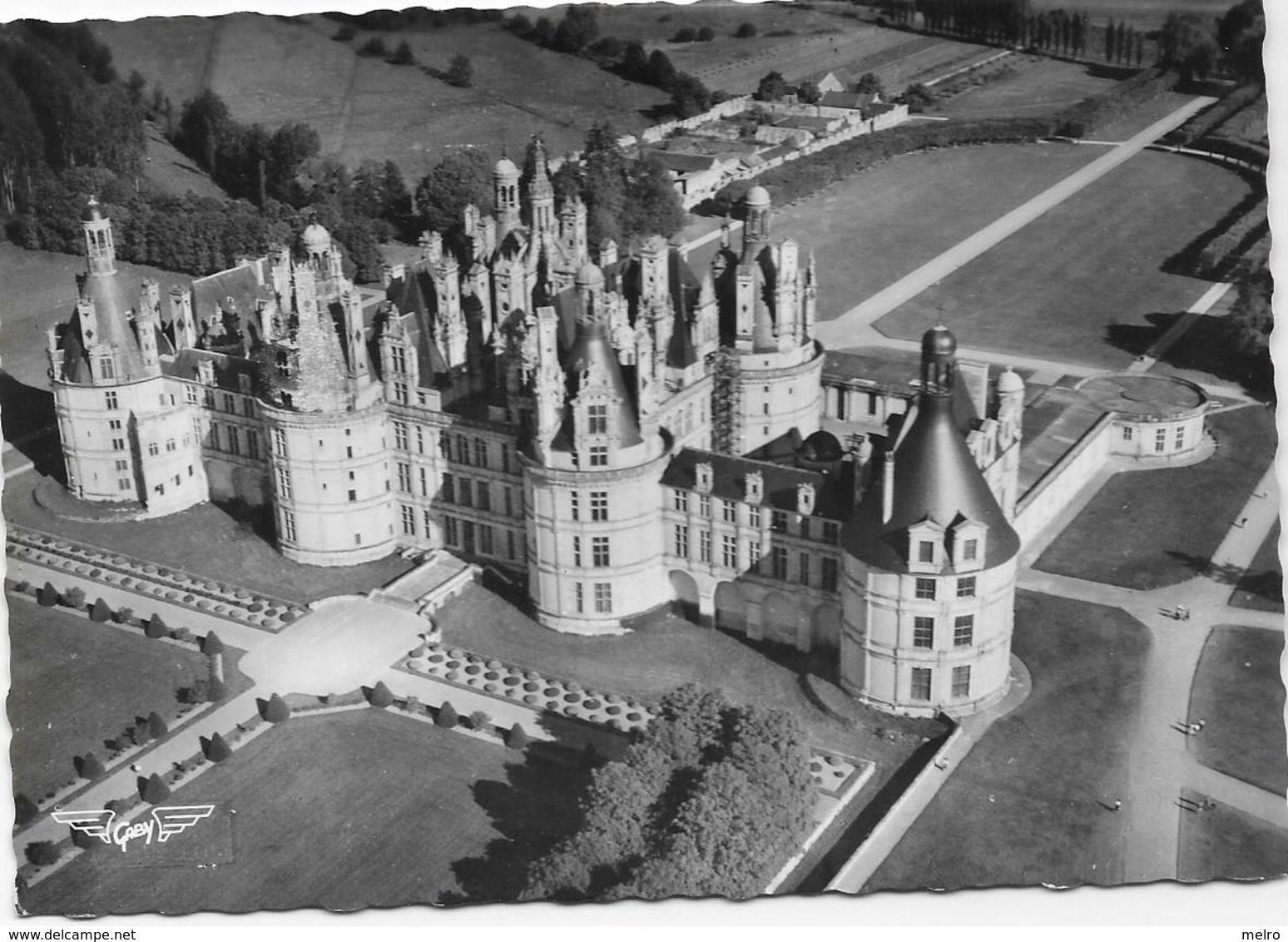 CPSM - Chambord - Le Château - Détails Des Cheminées. - Herbault