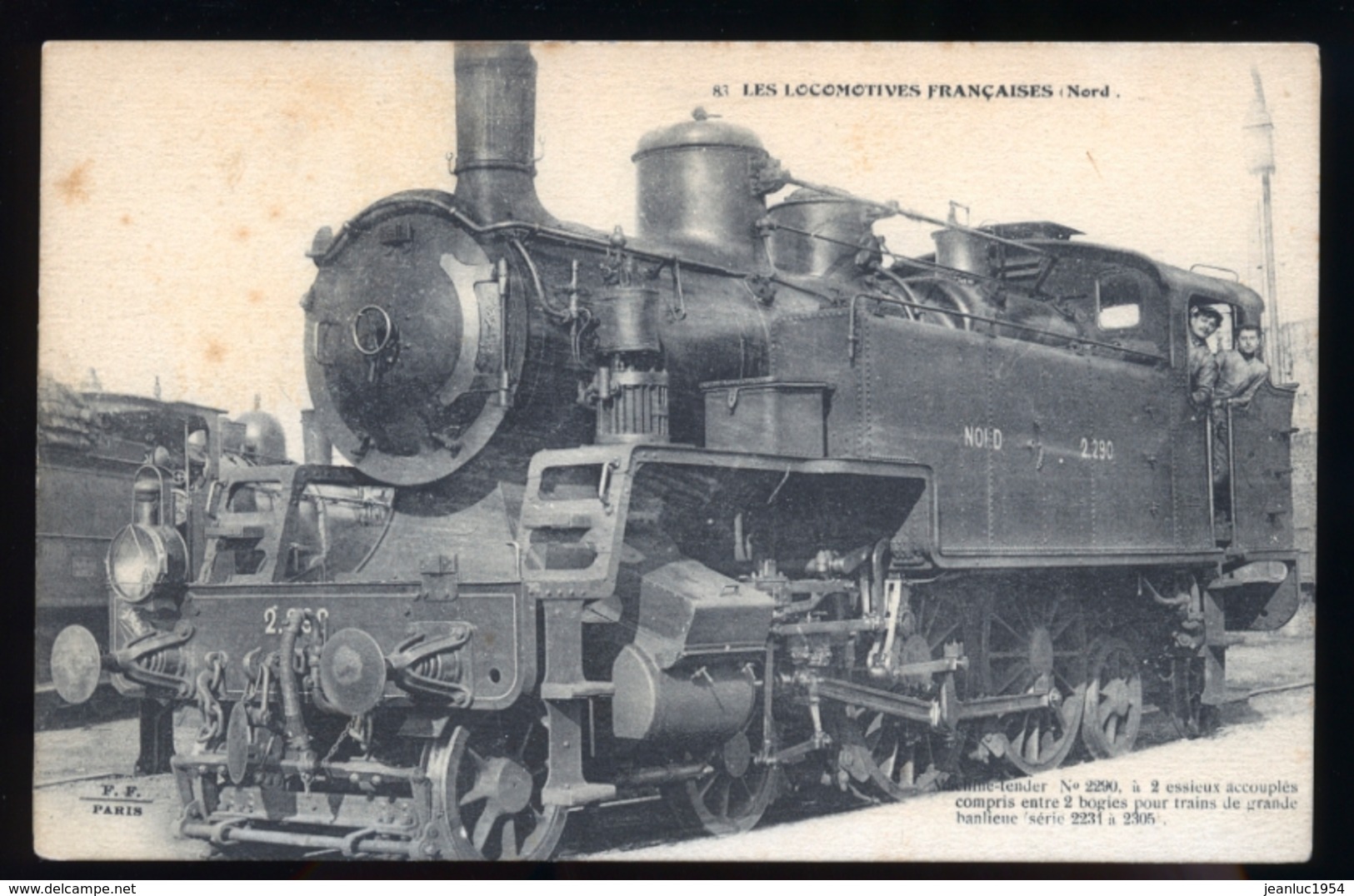 LES LOCOMOTIVES FRANCAISES NORD   LA GARE - Stations With Trains