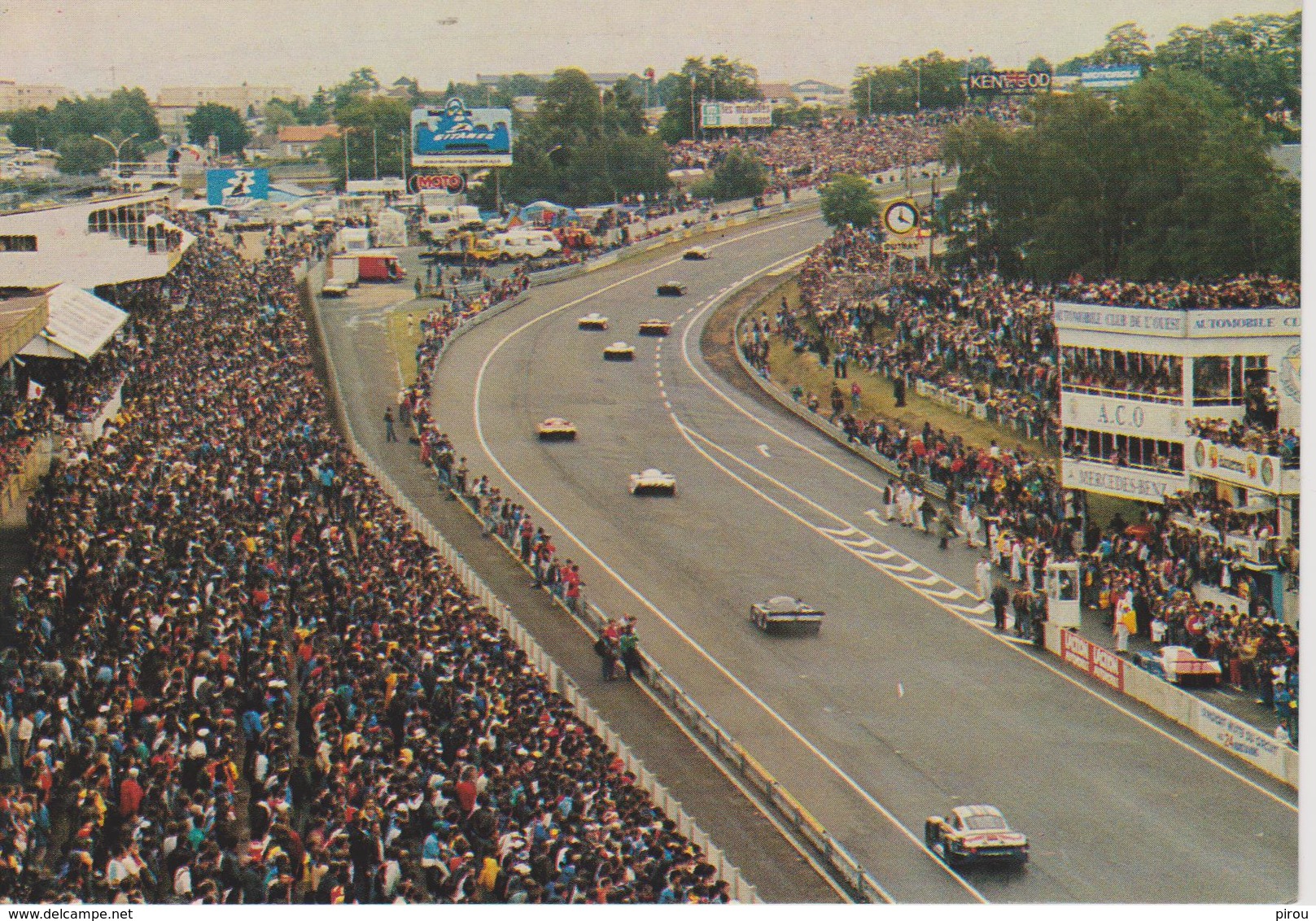 24 Heures Du MANS  Circuit Des 24 Heures La Courbe Dunlop - Le Mans