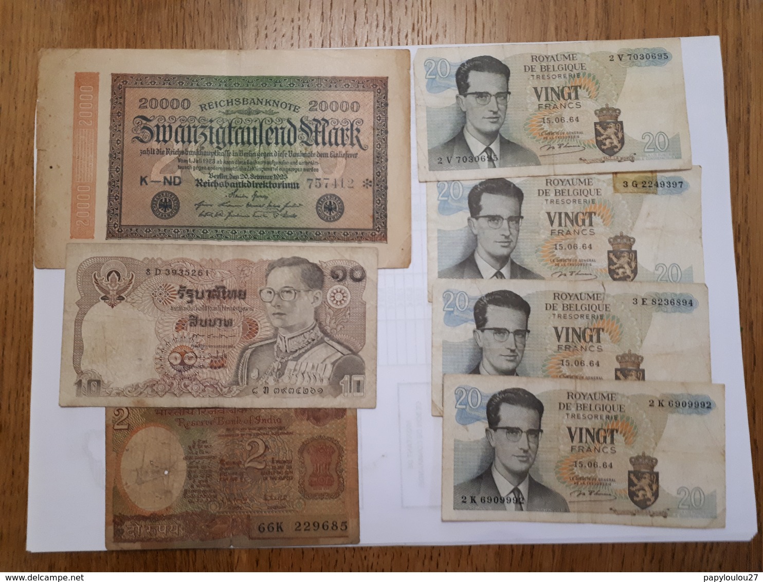 Lot De 12 Billets Du Monde - Lots & Kiloware - Banknotes