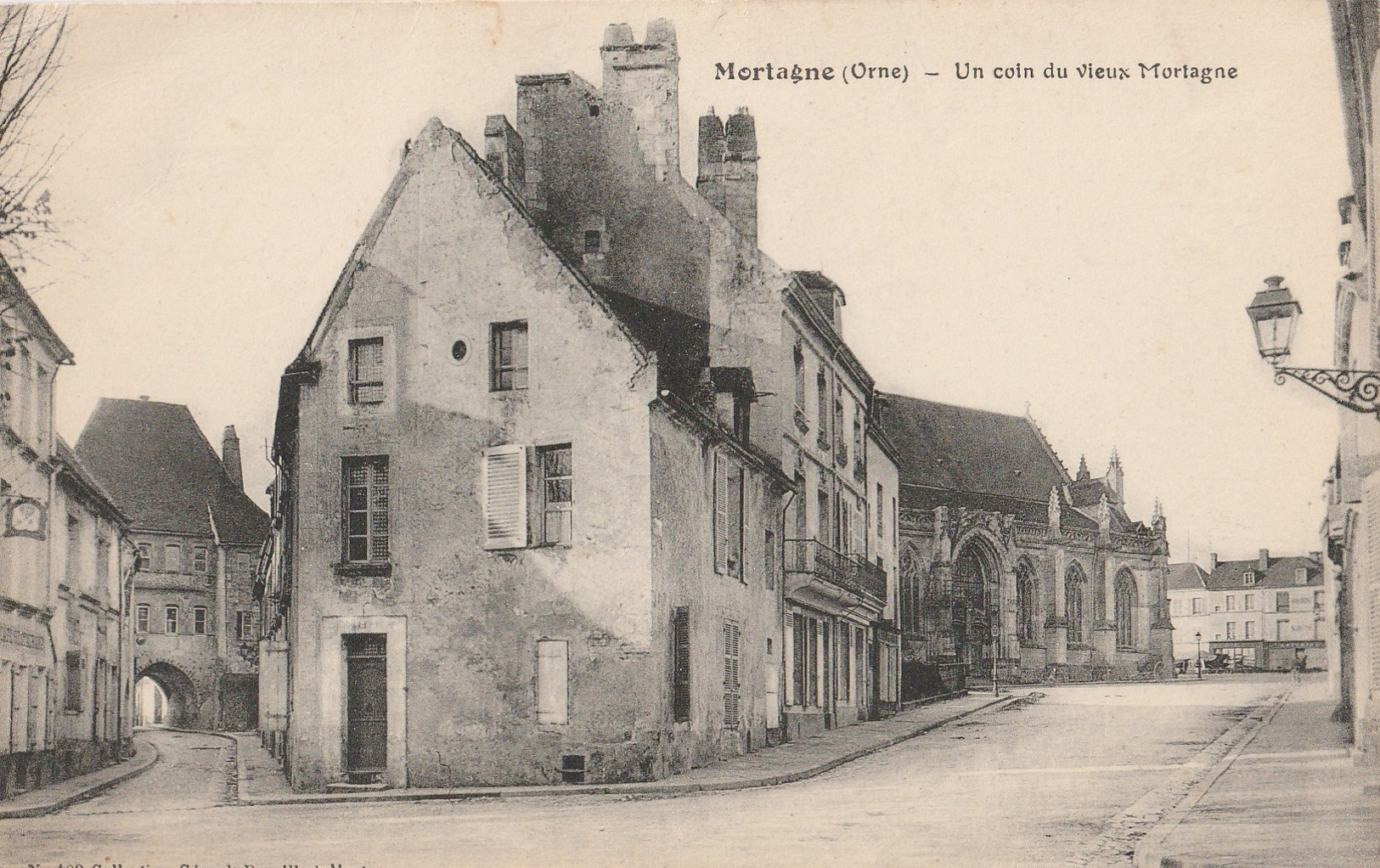 61   MORTAGNE  :  UN  COIN  DU  VIEUX  MORTAGNE  . - Mortagne Au Perche