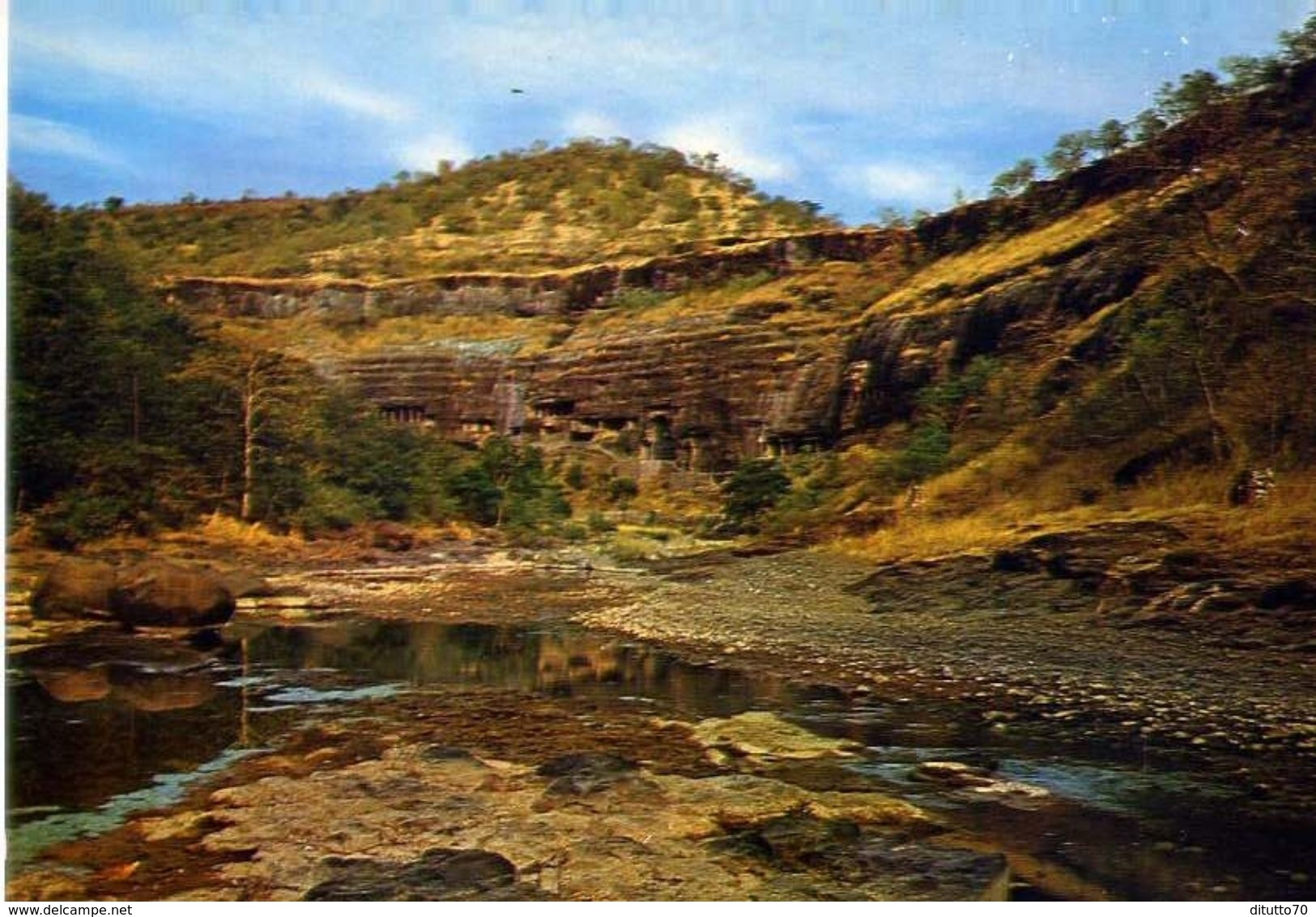 Ajanta - View Of The Buddhist Caves - Formato Grande Non Viaggiata – E 3 - India