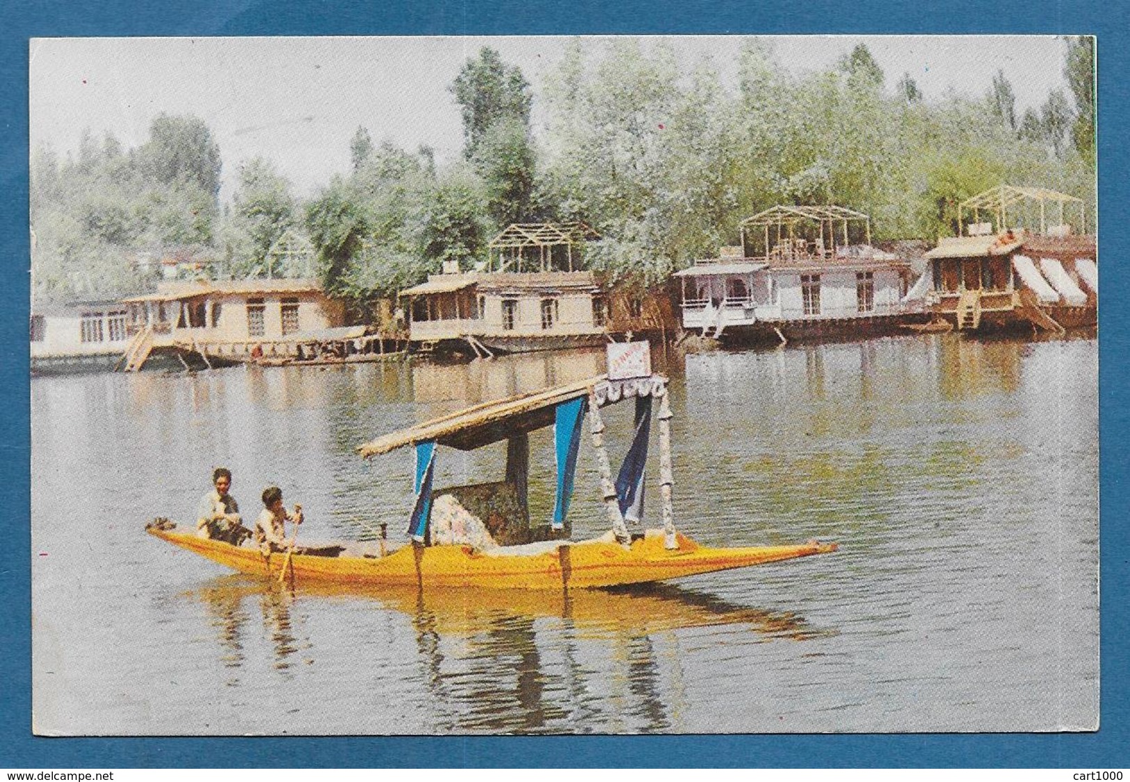 INDIA SHIKARA IN DAL LAKE KASHMIR - India