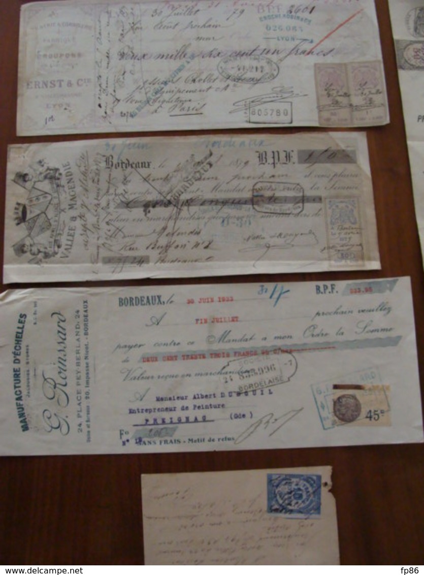 LOT 175 DOCUMENTS AVEC TIMBRE FISCAL DIMENSION .... VOIR PHOTOS DU LOT  EMPIRE AUX ANNEES 1930