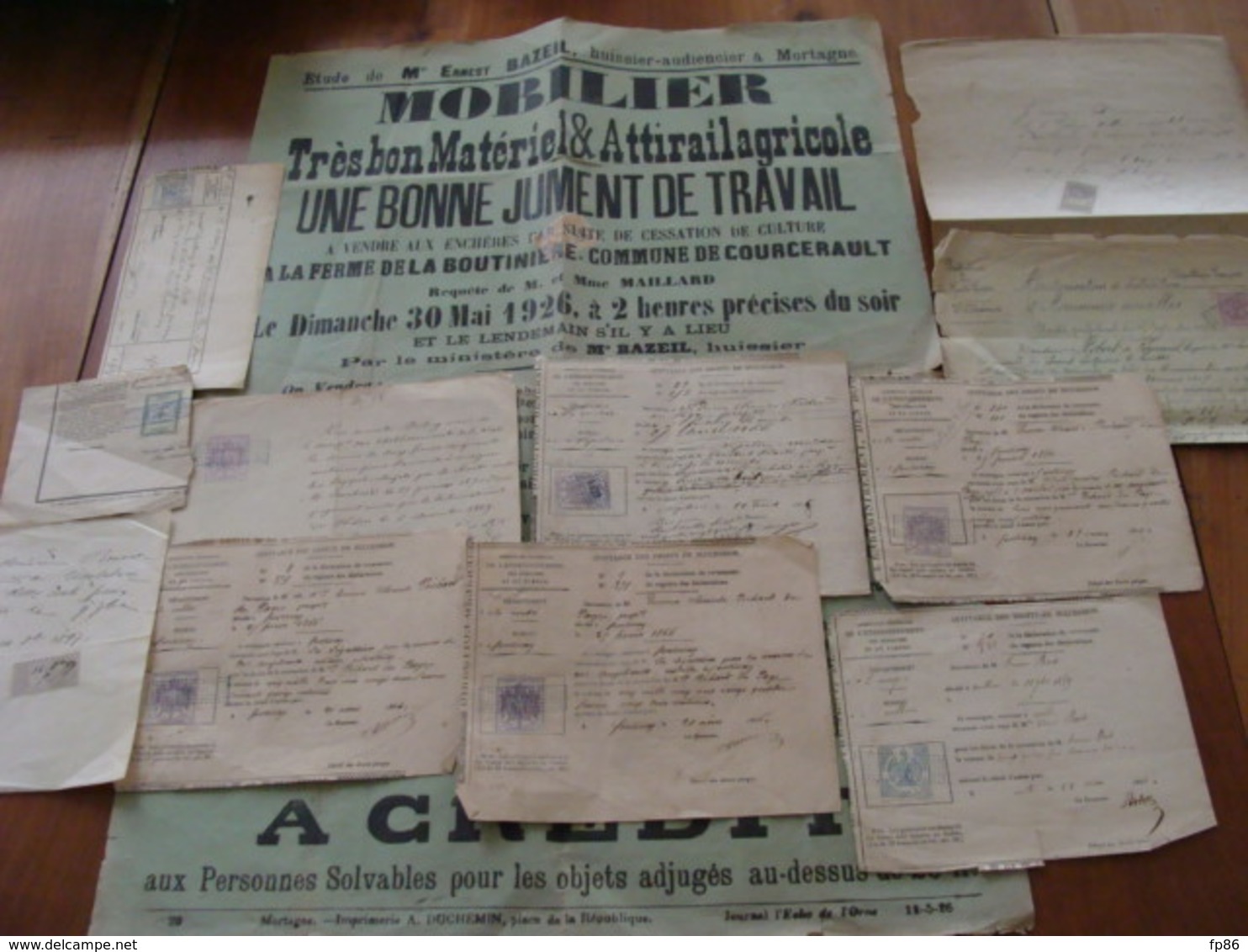 LOT 175 DOCUMENTS AVEC TIMBRE FISCAL DIMENSION .... VOIR PHOTOS DU LOT  EMPIRE AUX ANNEES 1930