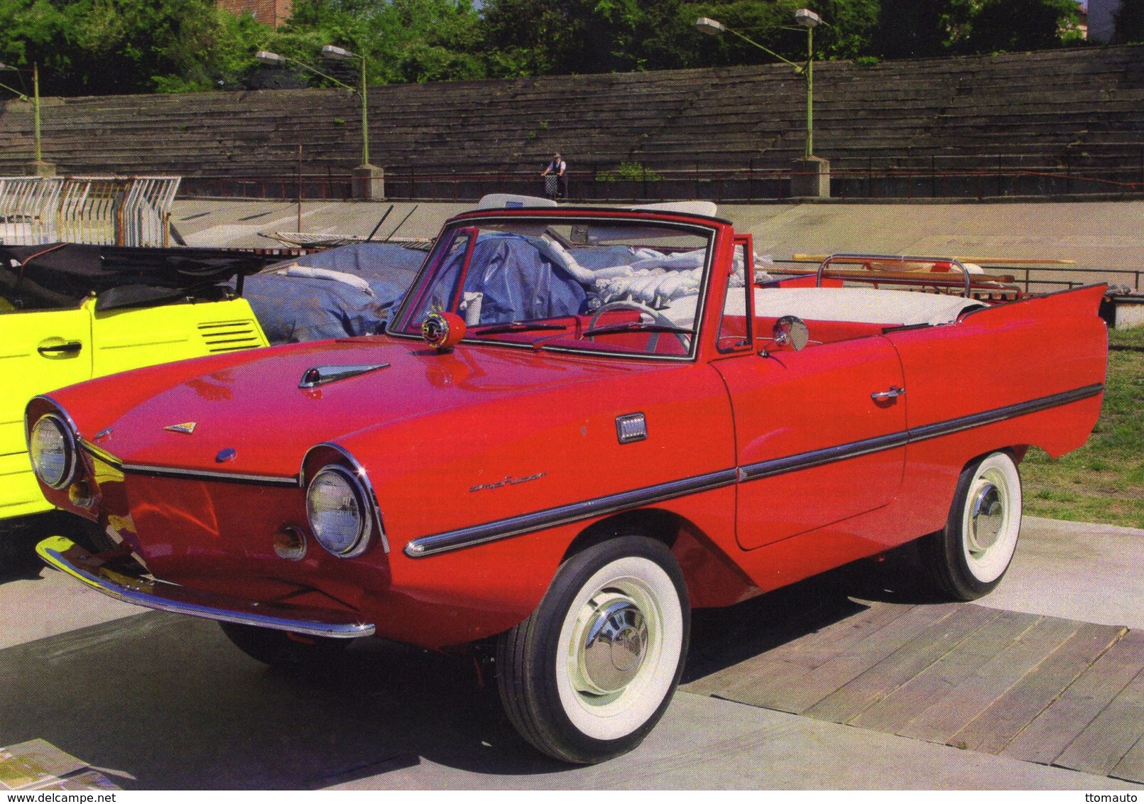 Amphicar 770  -  1964 Amphibious Car  -  CPM - Turismo