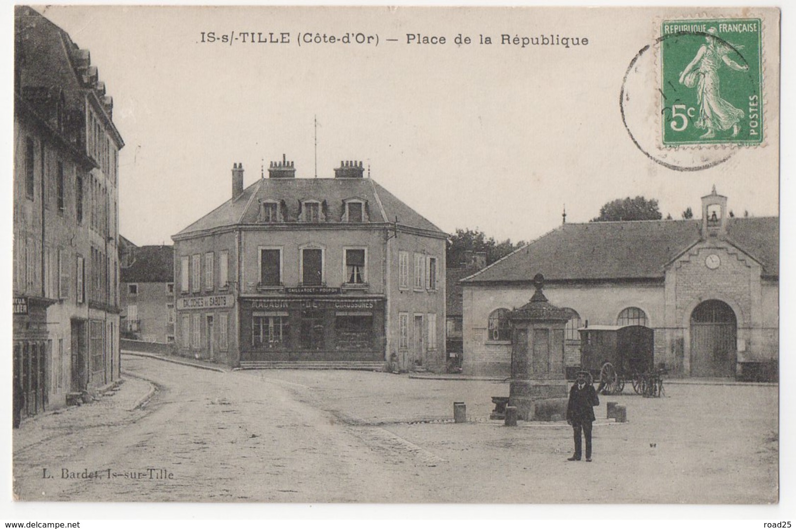 ( 21 ) Lot de 66 cartes postales anciennes du département de la Côte d'Or